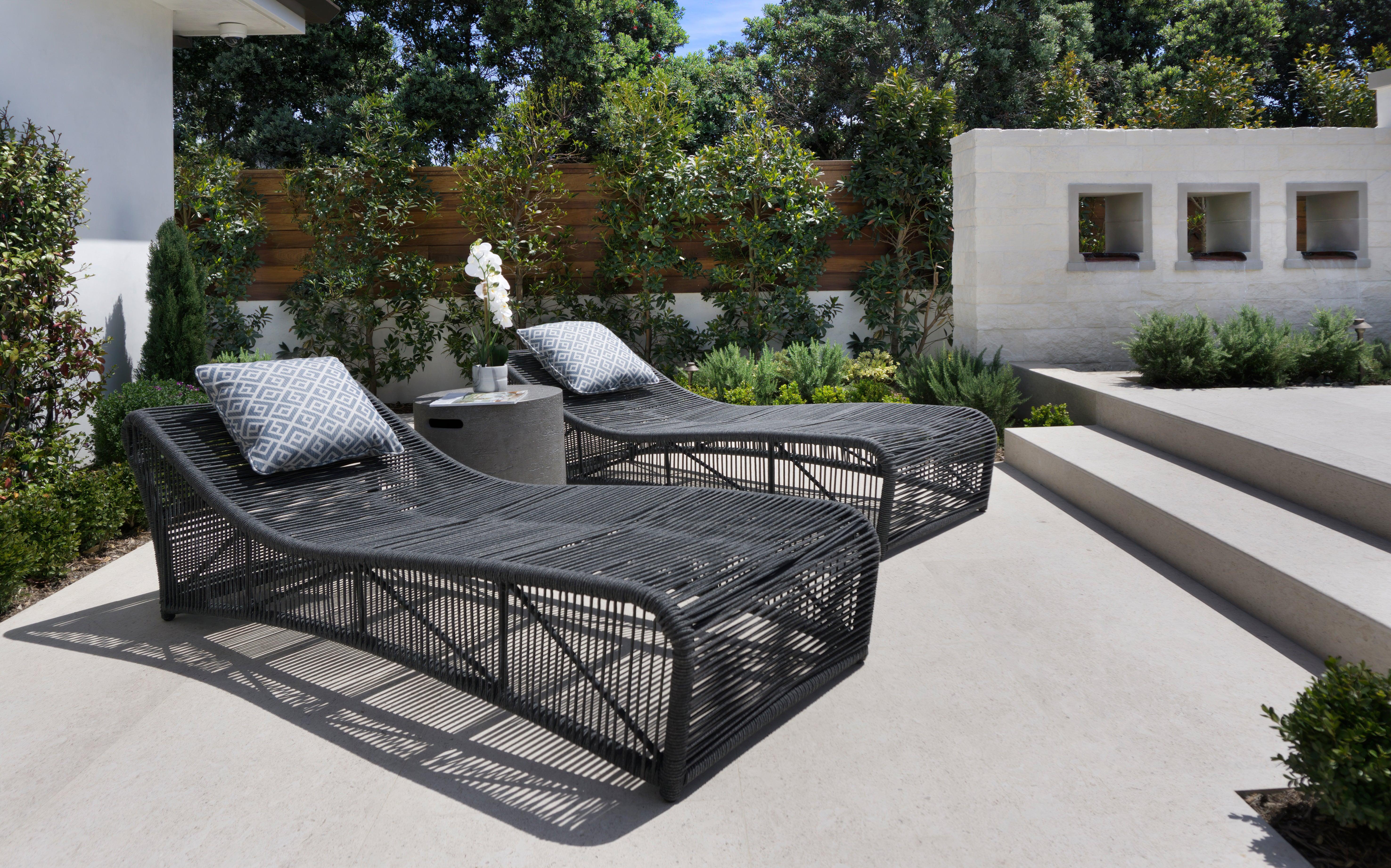 Milano Cushionless Chaise - Remutear