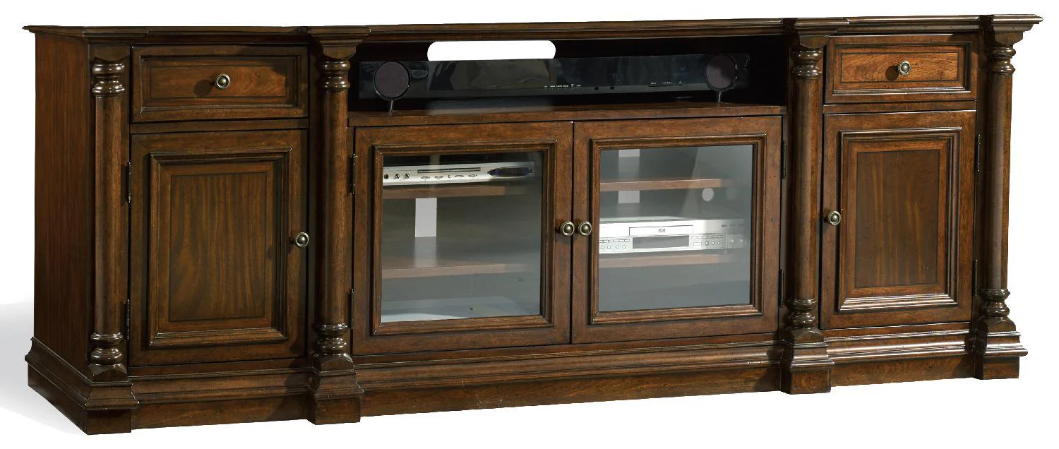 Leesburg Entertainment Console - Remutear
