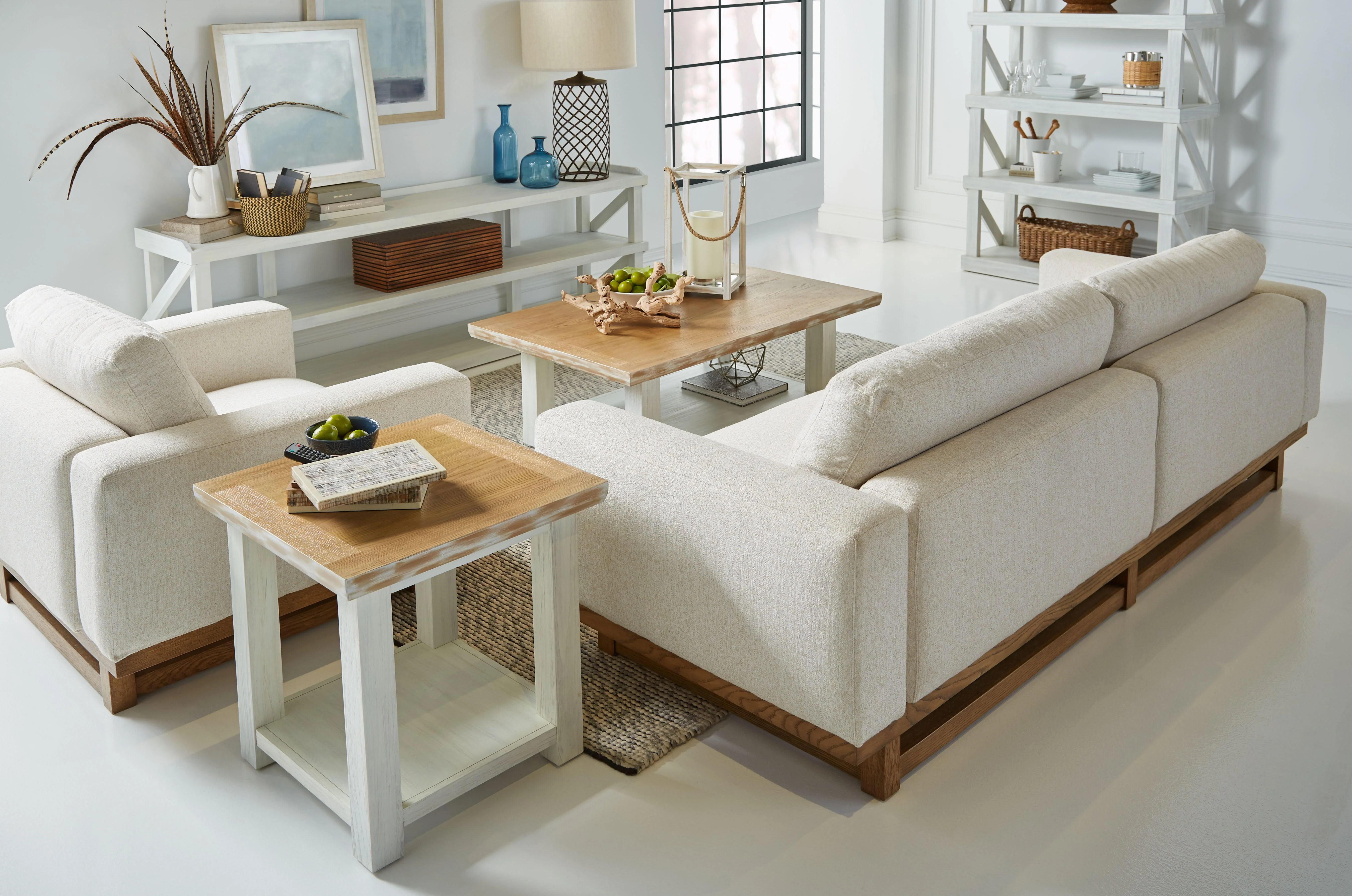 Post End Table - Remutear