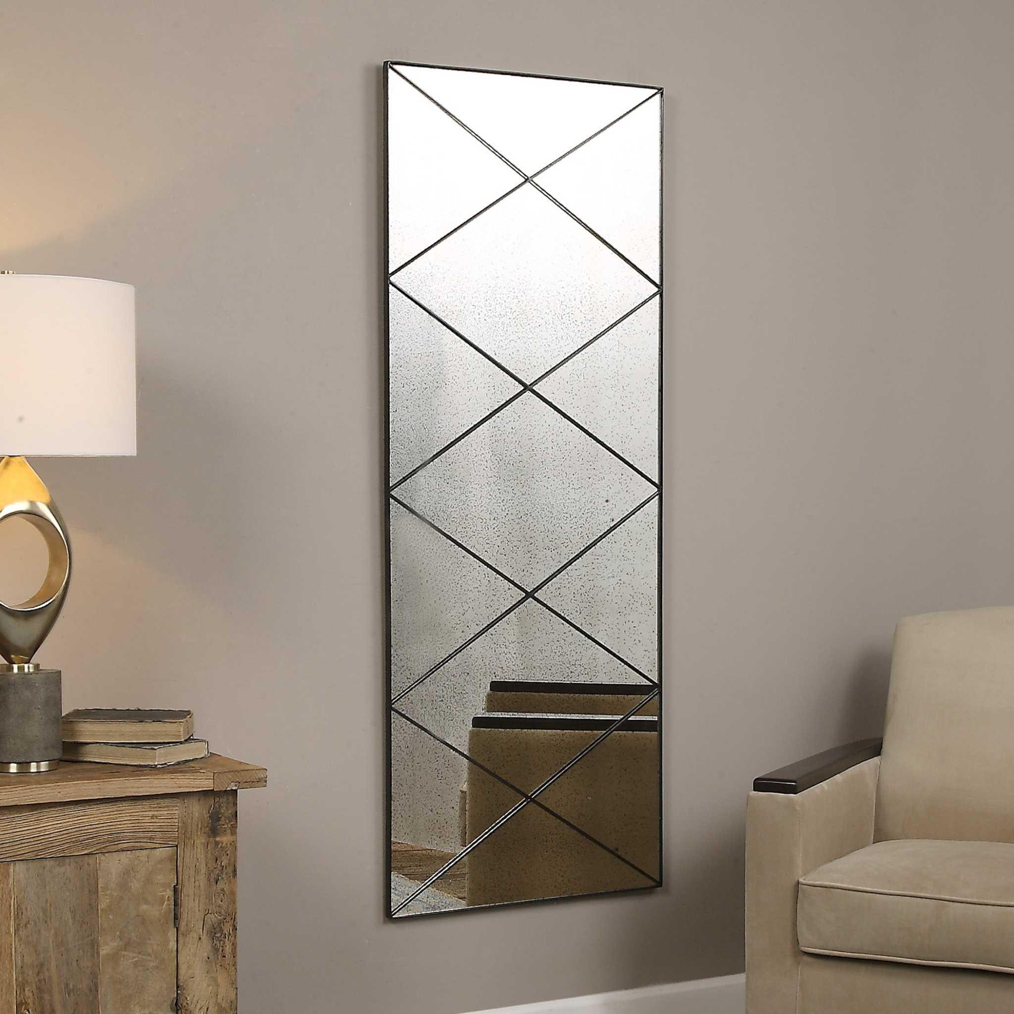 EMPORIA ANTIQUED MIRROR - Remutear