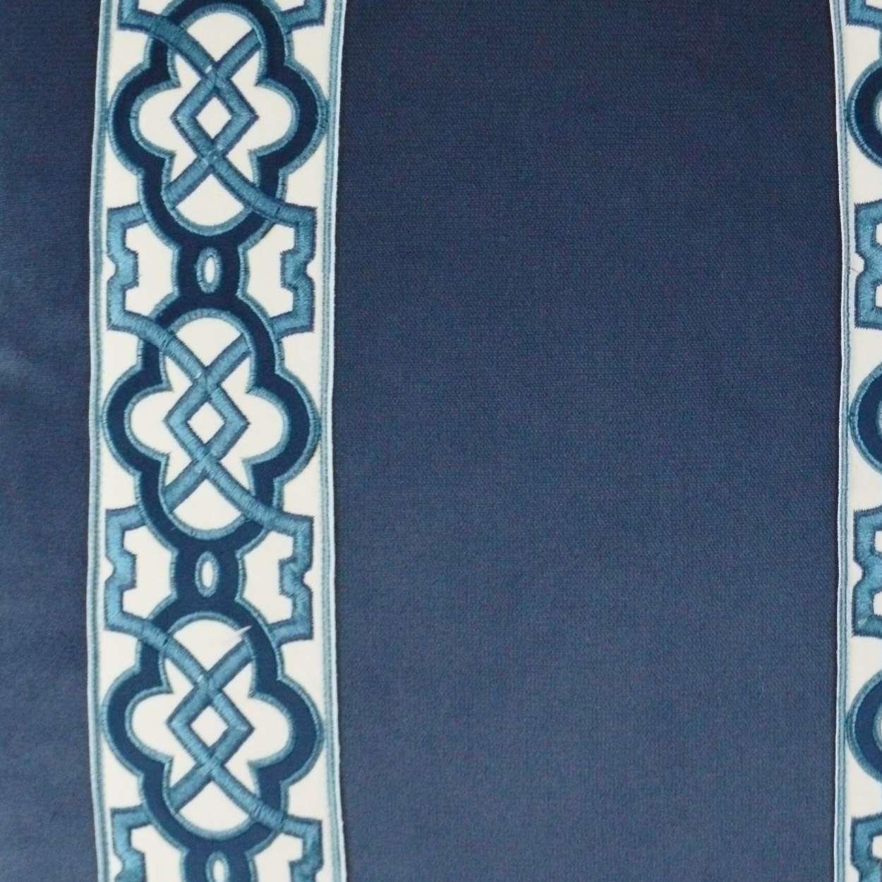 Athenee Pillow - Remutear