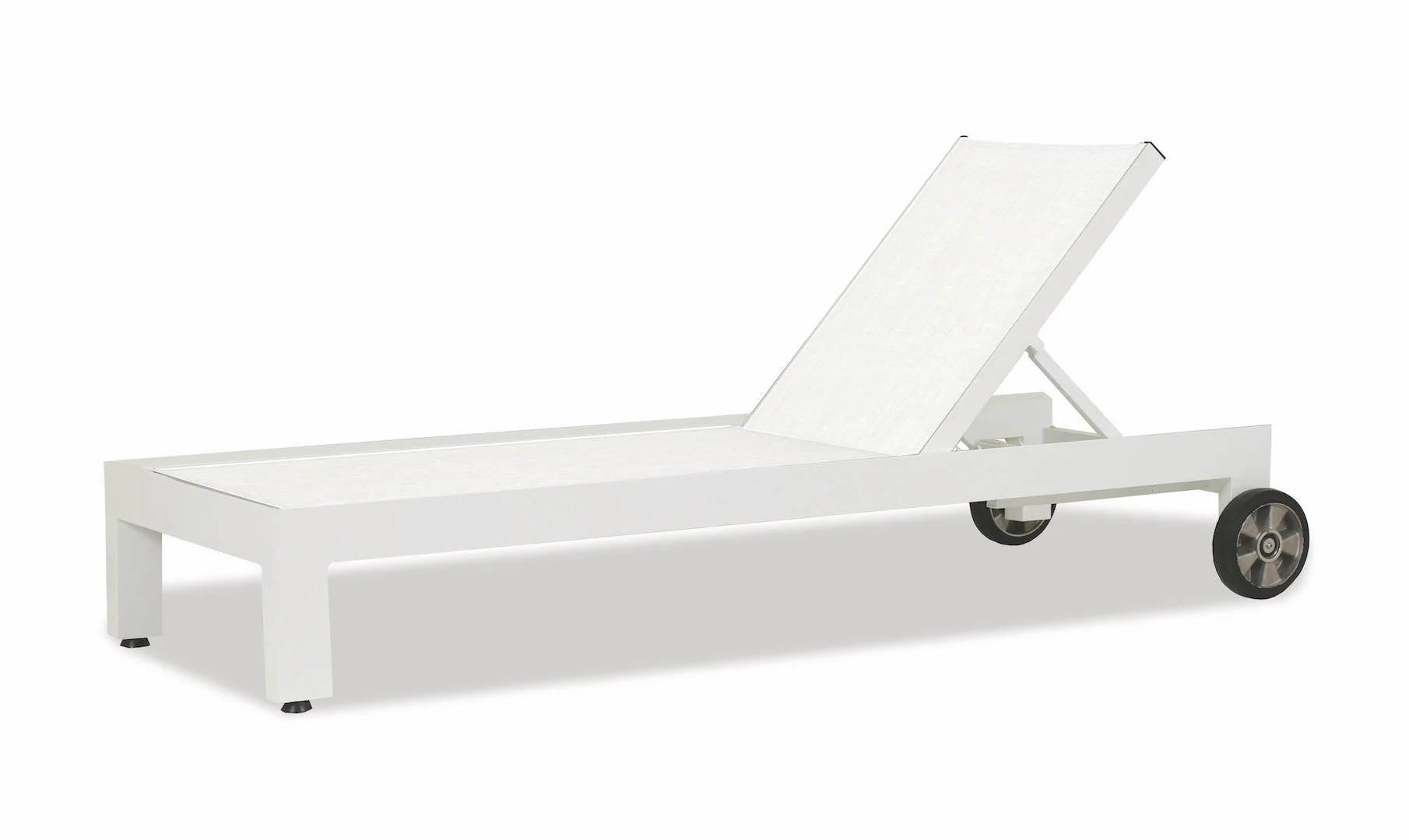Newport Chaise Lounge - Remutear