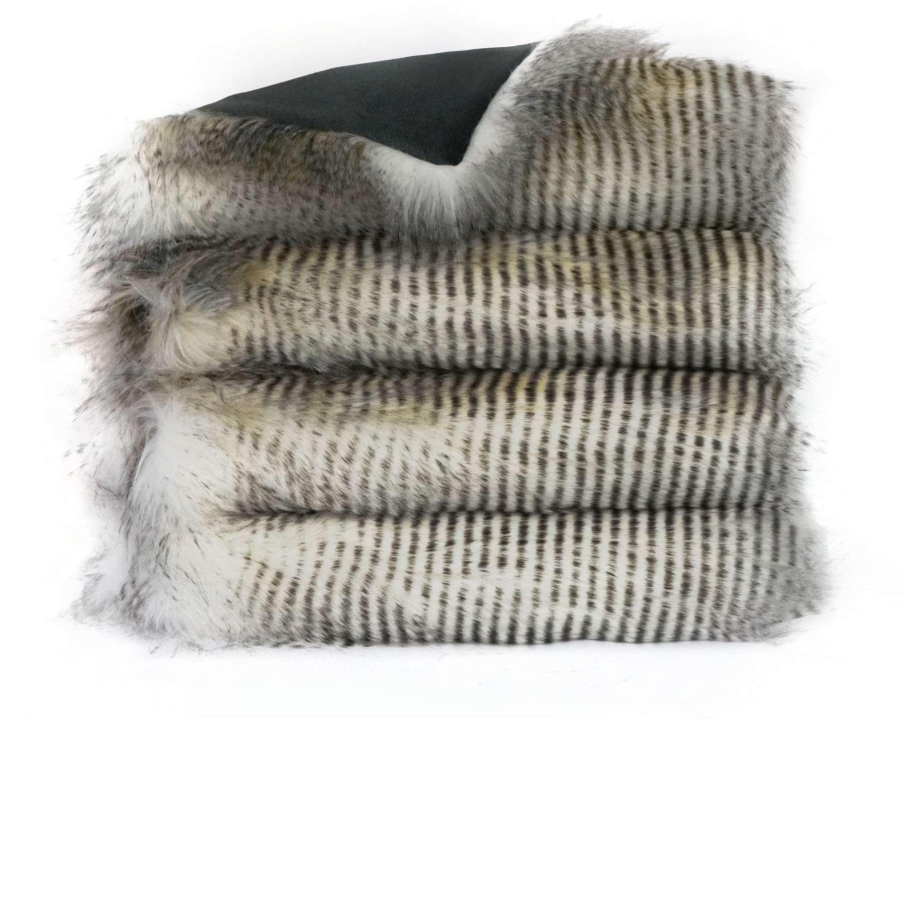 Alaskan Hawk Throw - Remutear