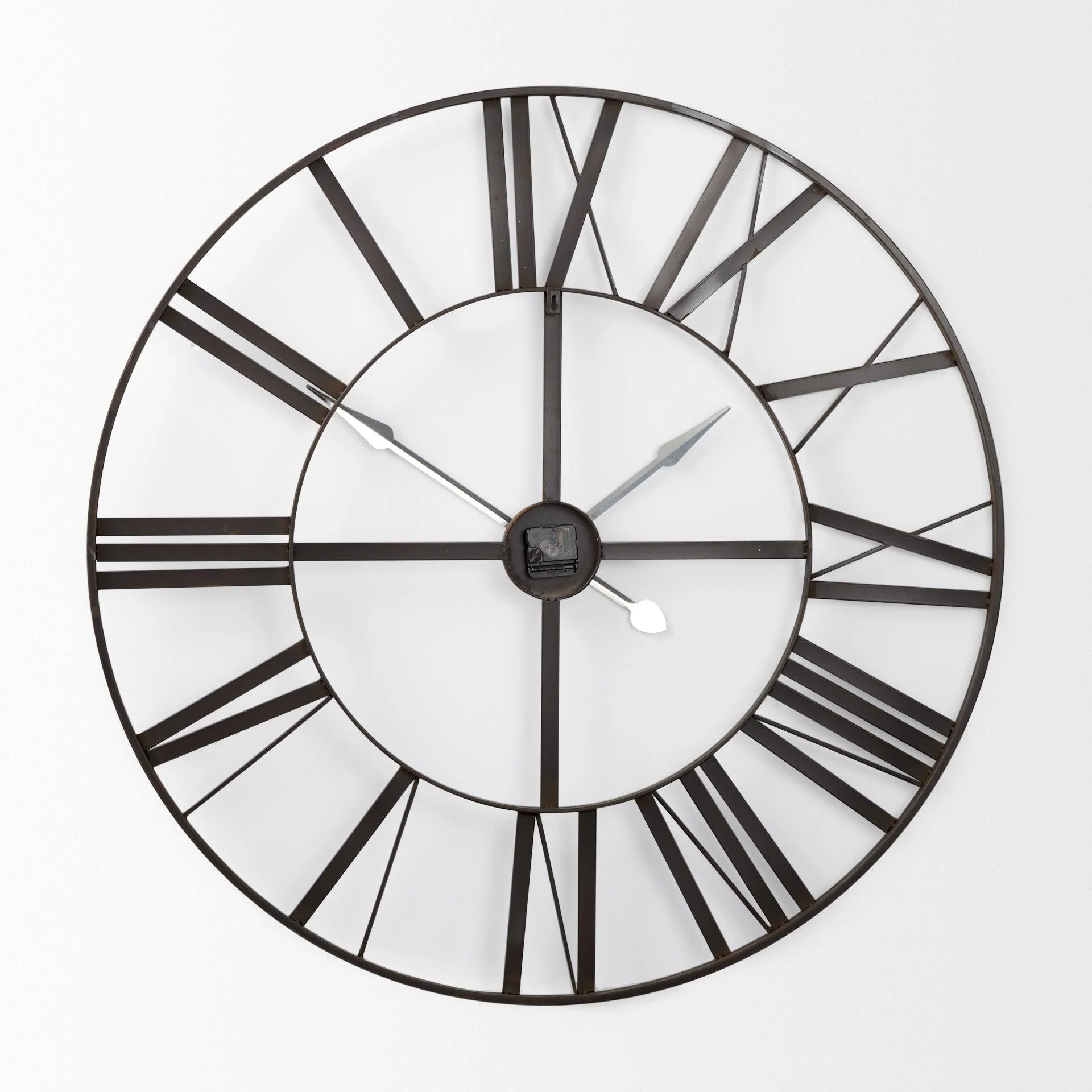 Pender 40.0L x 2.4W x 40.0H Black Iron Round Wall Clock - Remutear