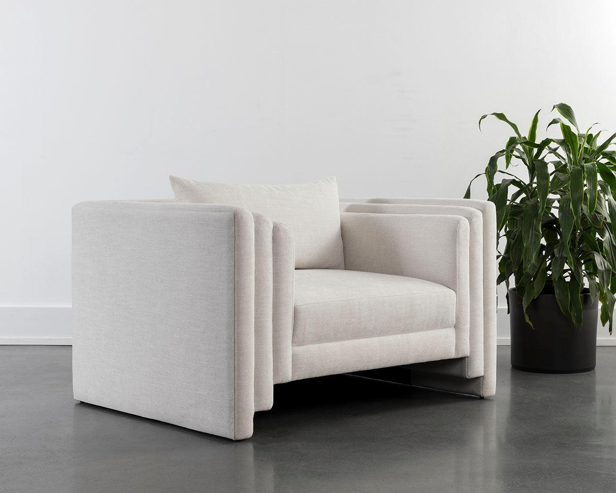 Kira Armchair - Remutear