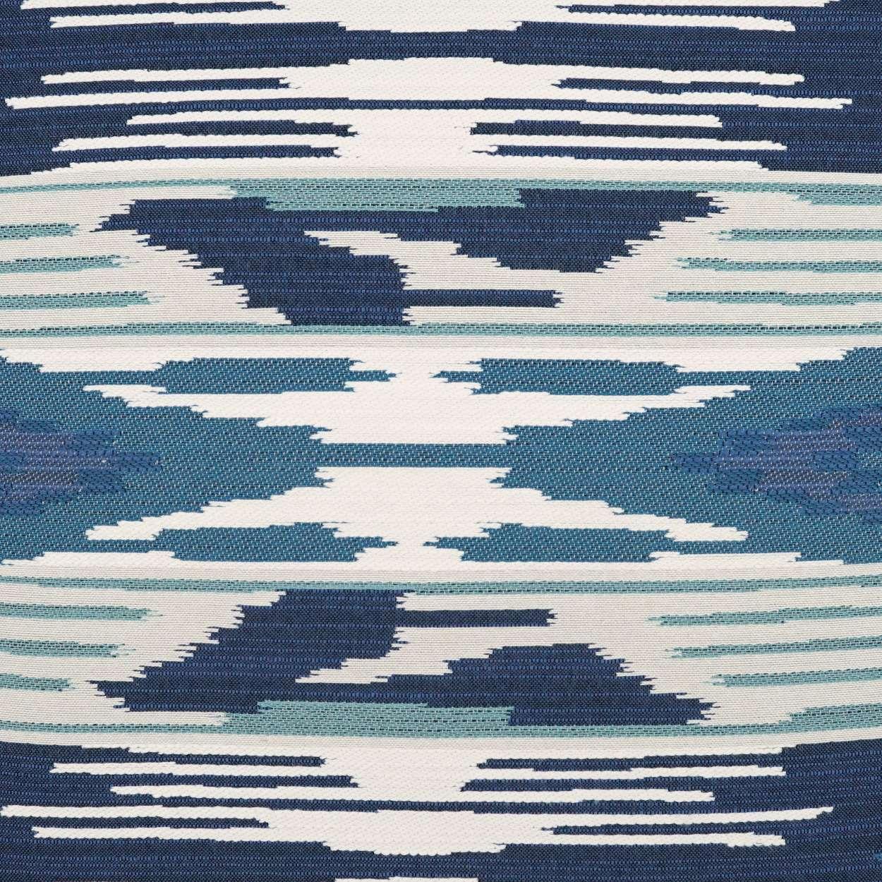 Outdoor Mccoy Lumbar Pillow - Remutear