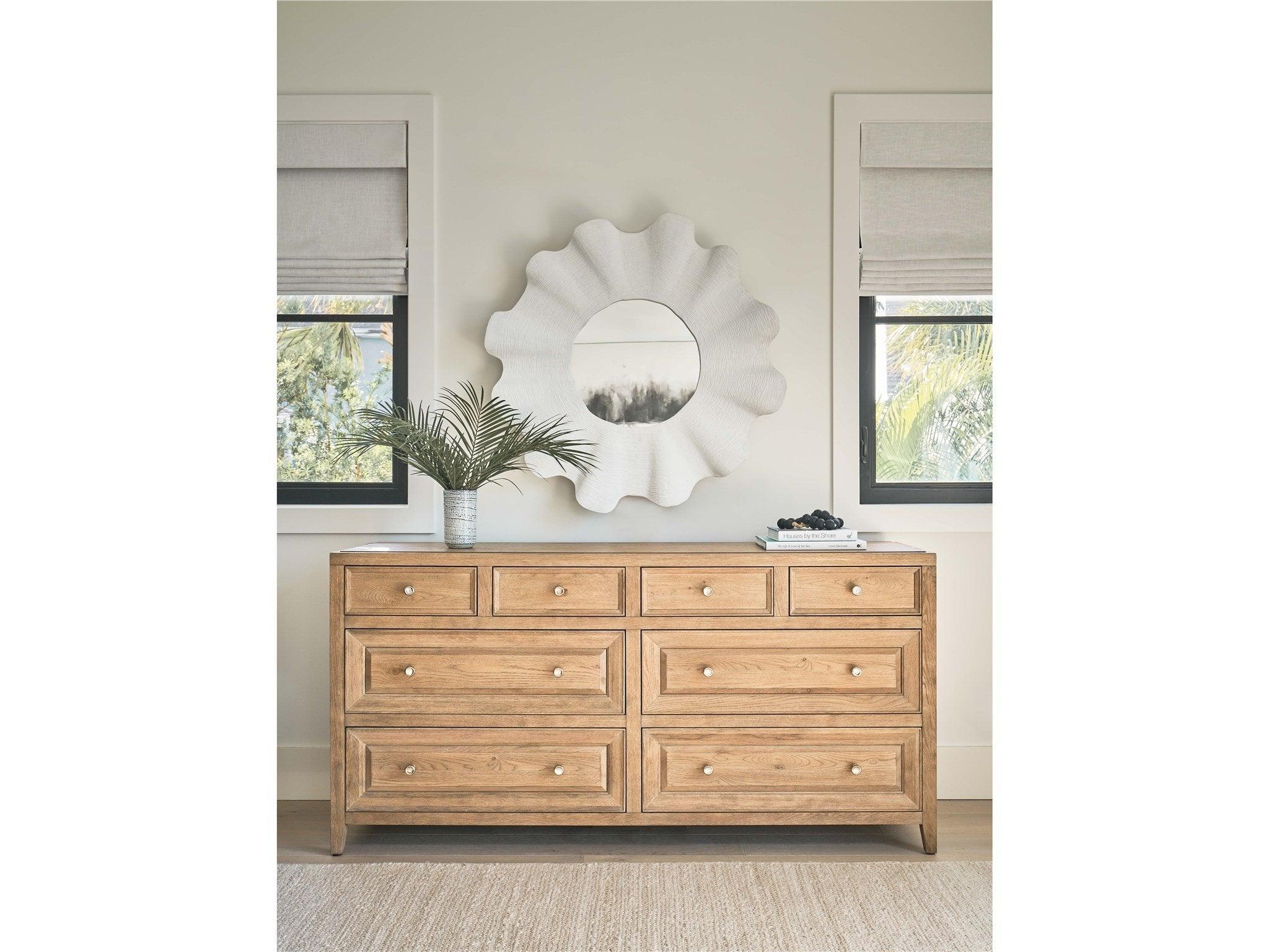 Weekender Scallop Mirror - Remutear