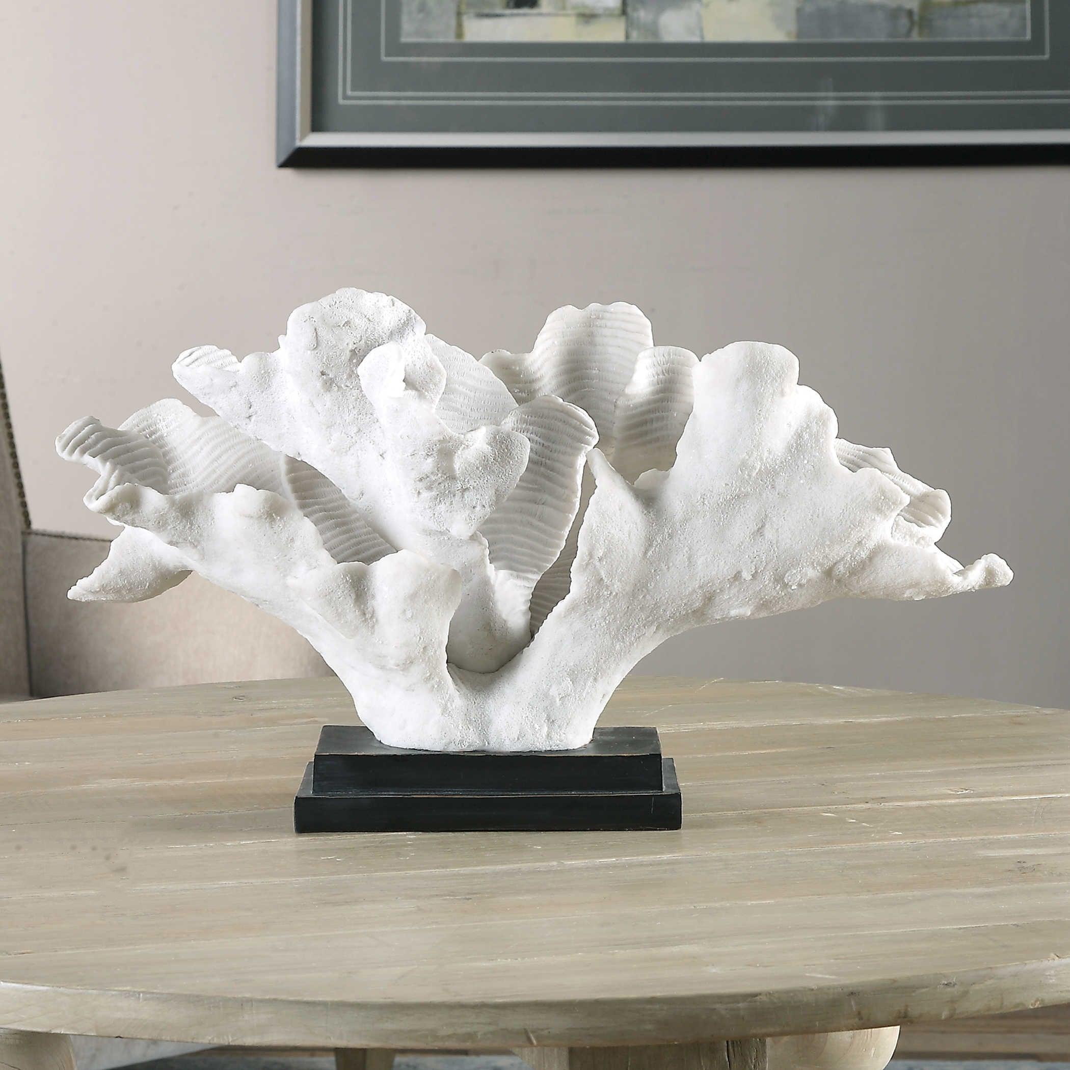 BLADE CORAL STATUE - Remutear