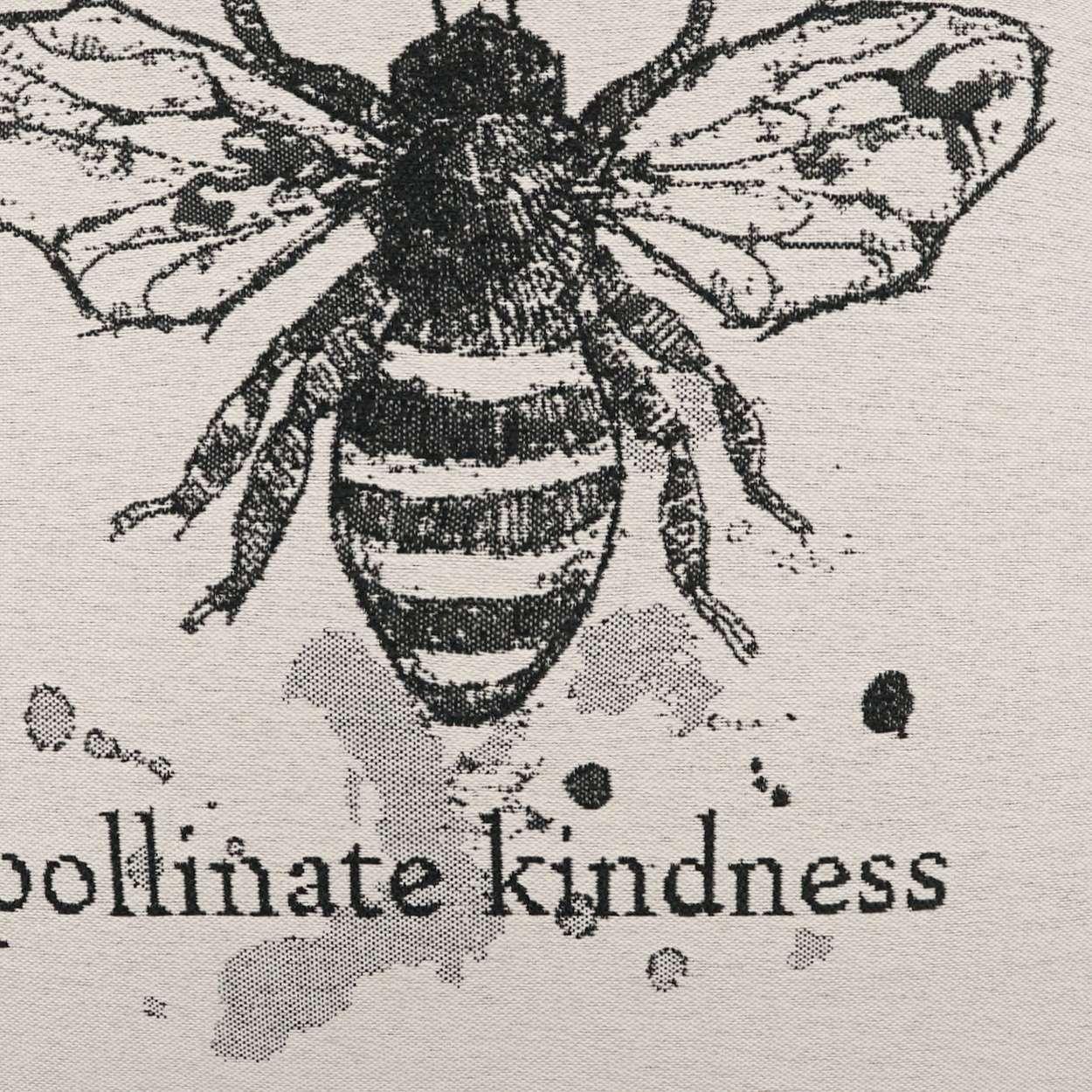 Pollinate Pillow - Remutear