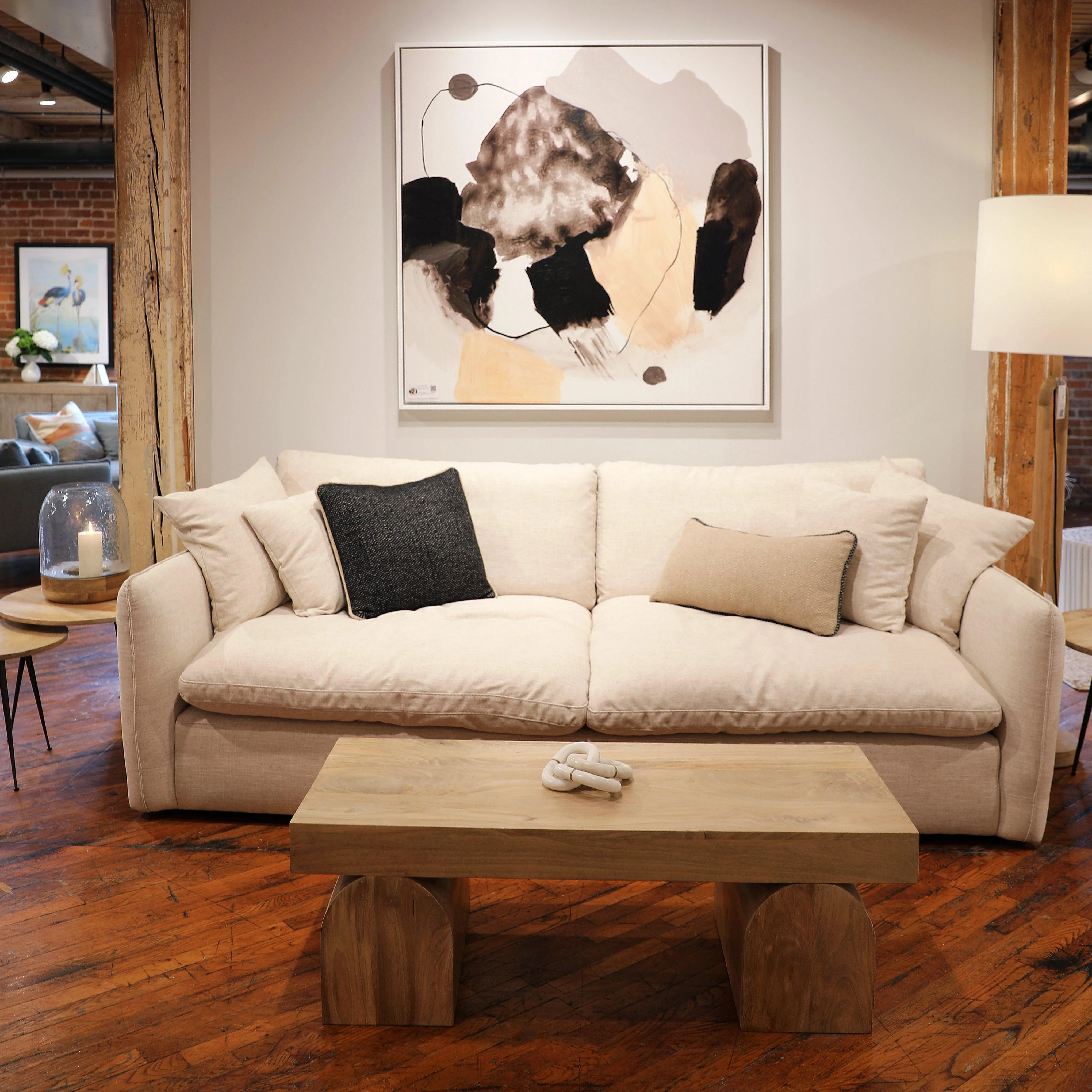 Casimir Coffee Table - Remutear