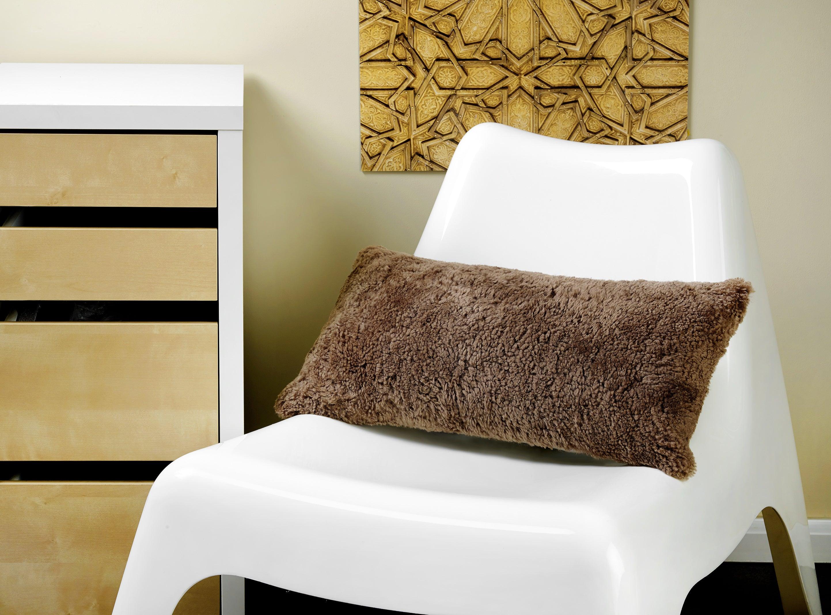 Shortwool Curly Sheepskin Lumbar Cushion - Remutear