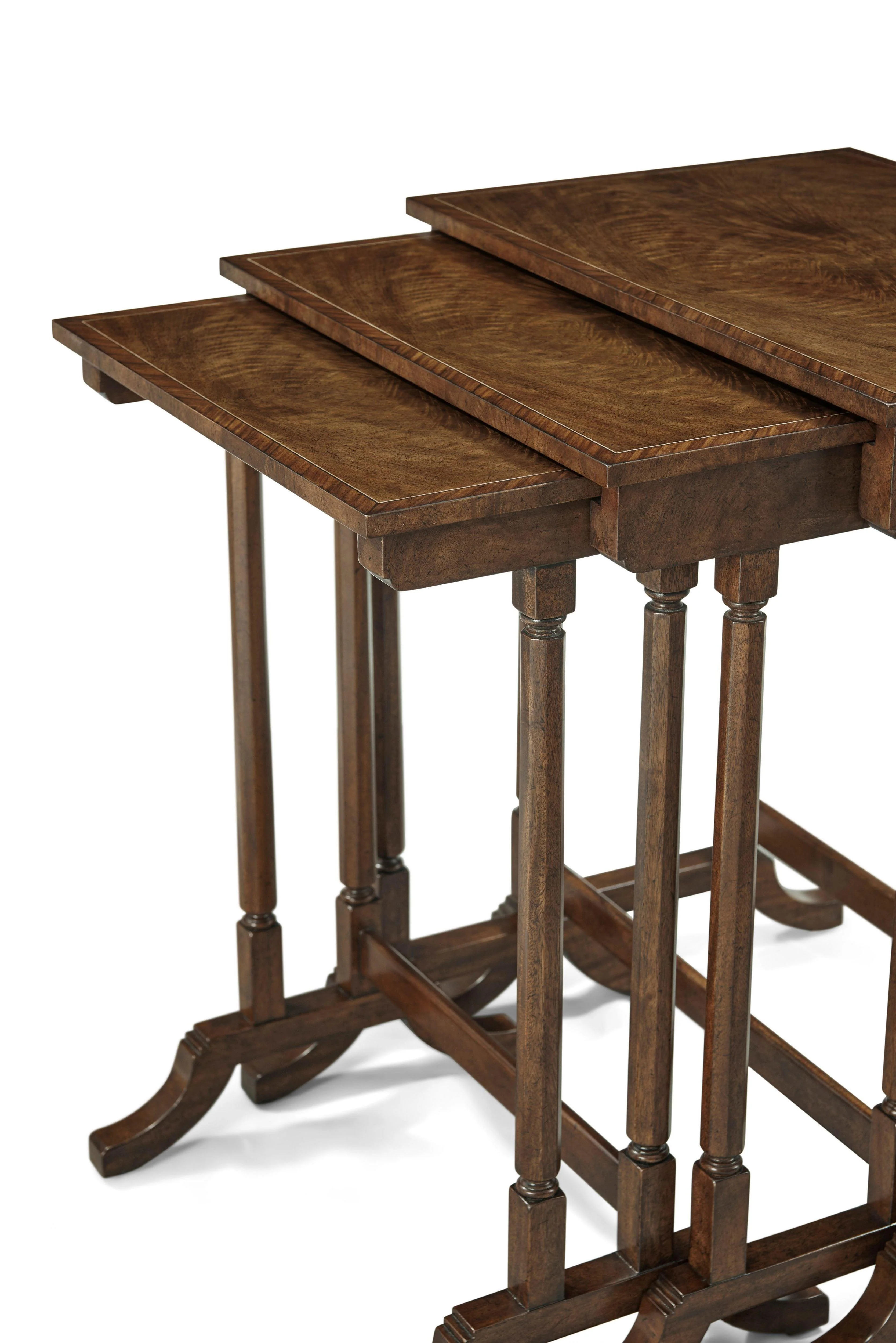 Sloane Nesting Table - Remutear