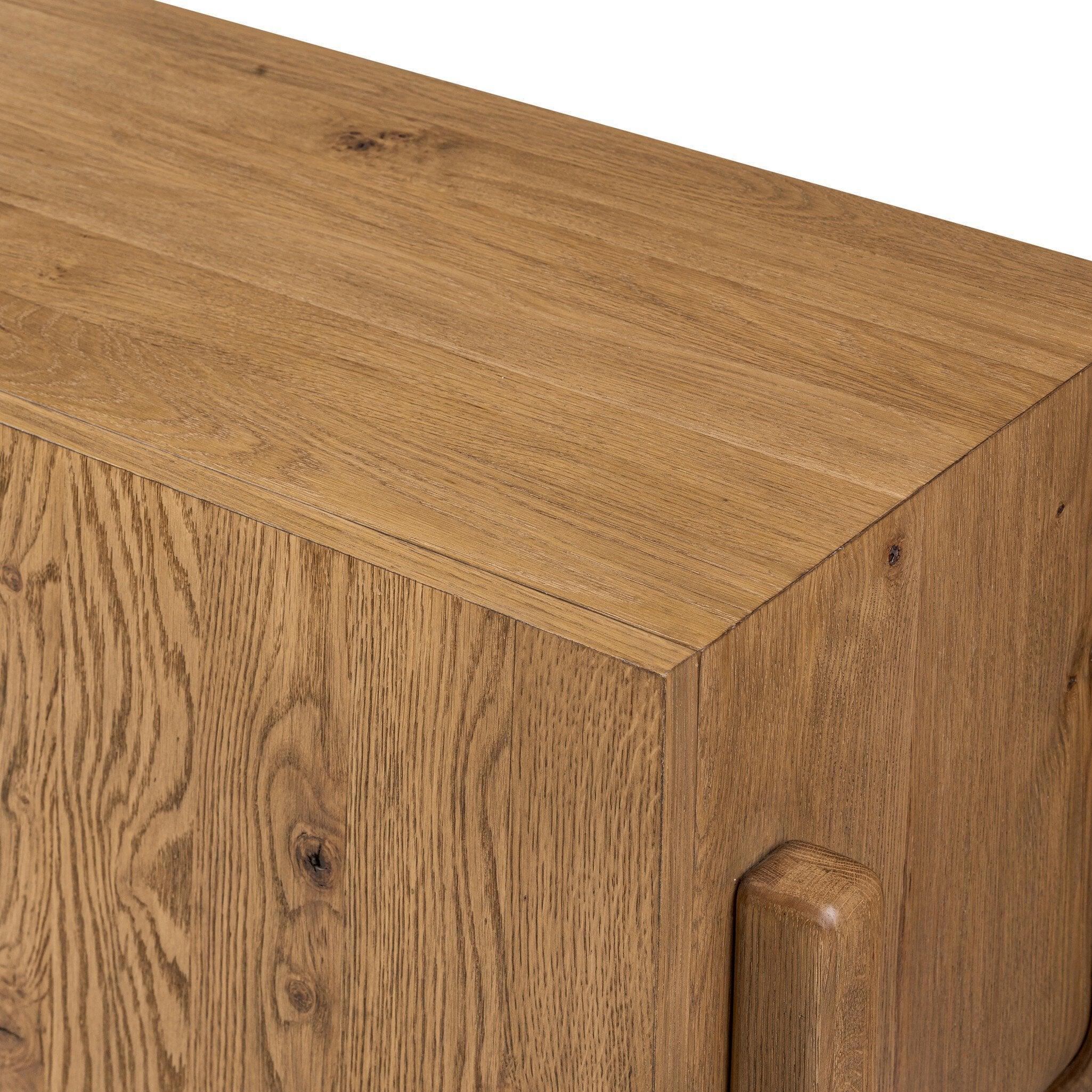Bloomfield Media Console - Remutear