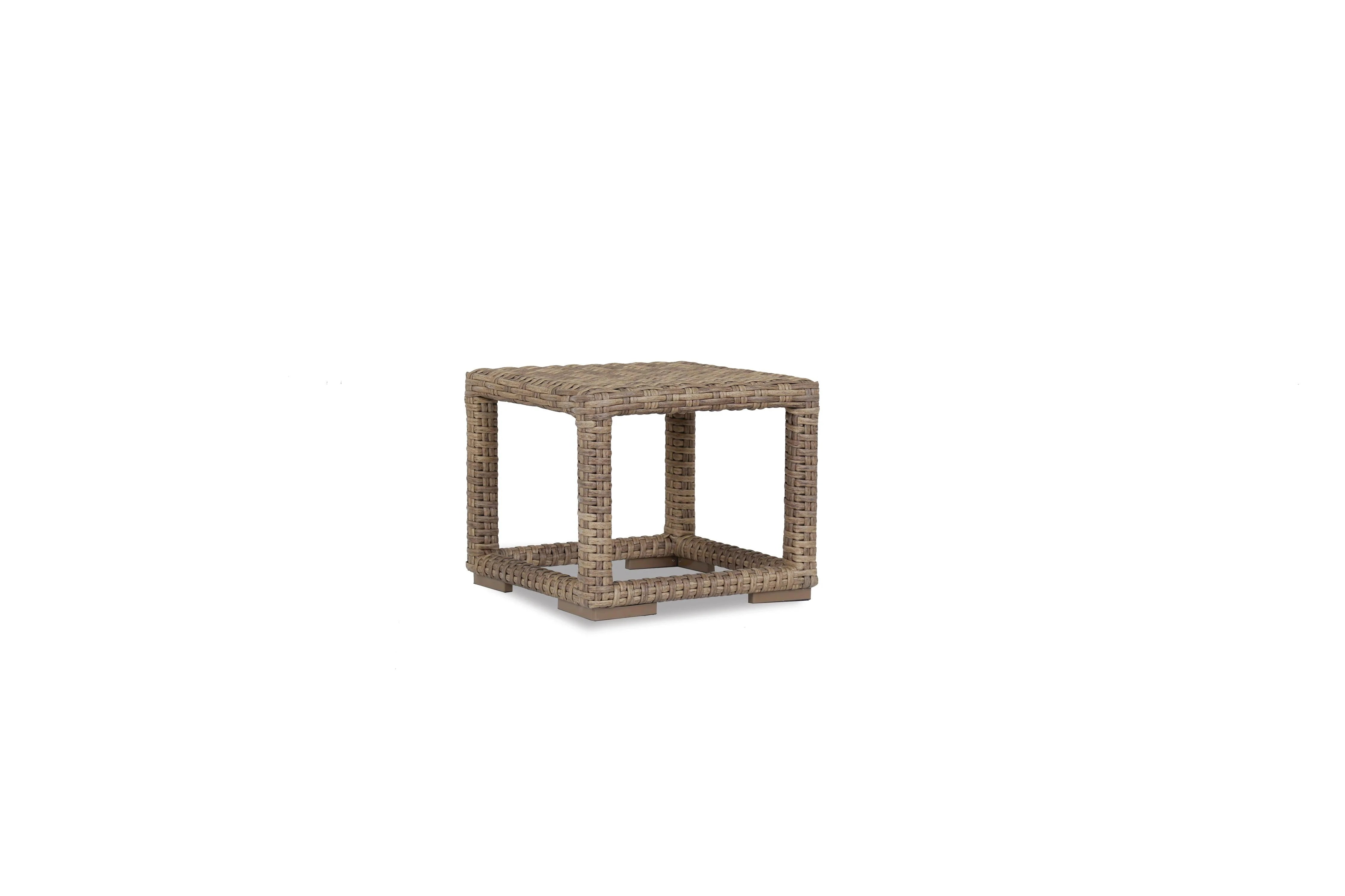 Havana End Table - Remutear
