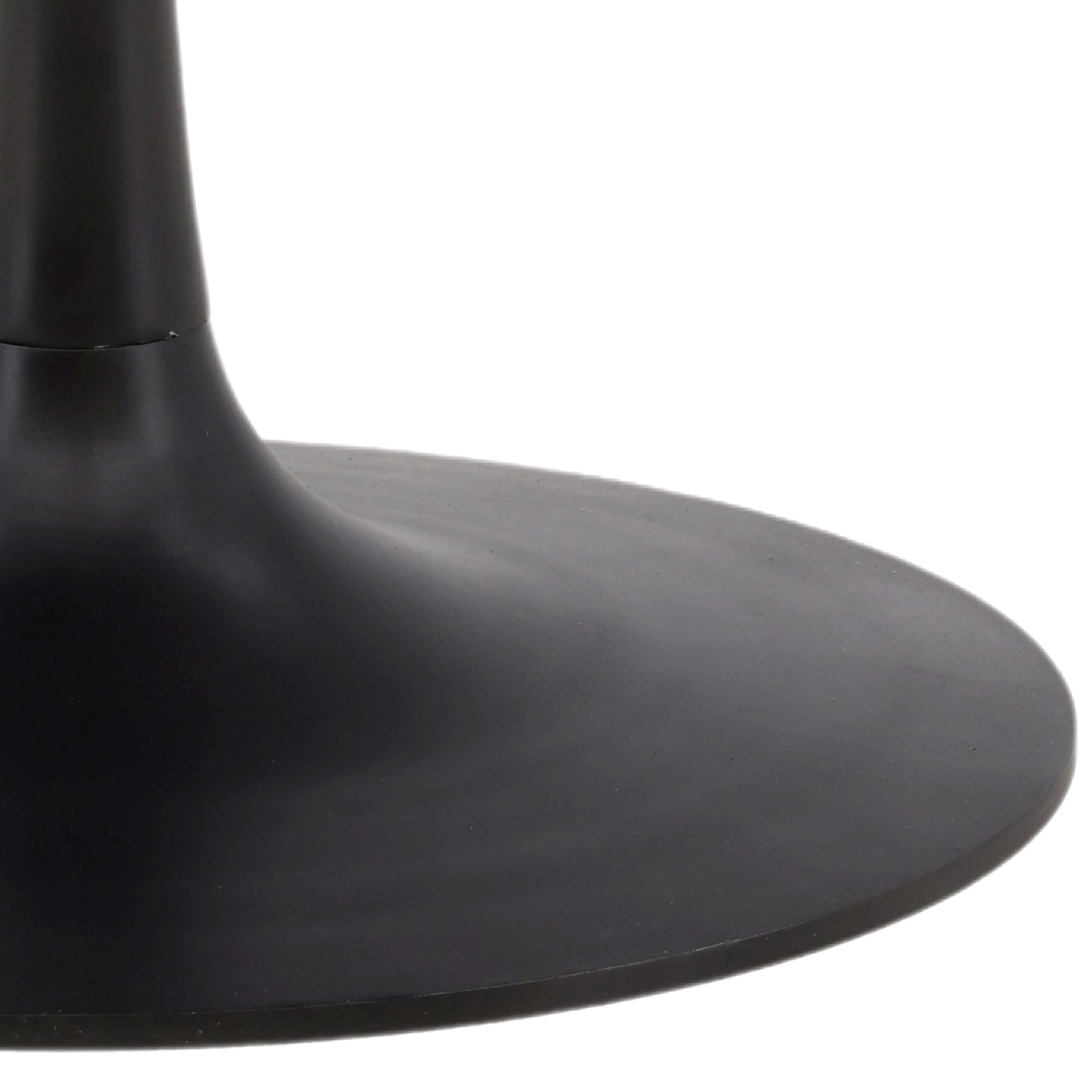 Boltun Dining Table - Remutear