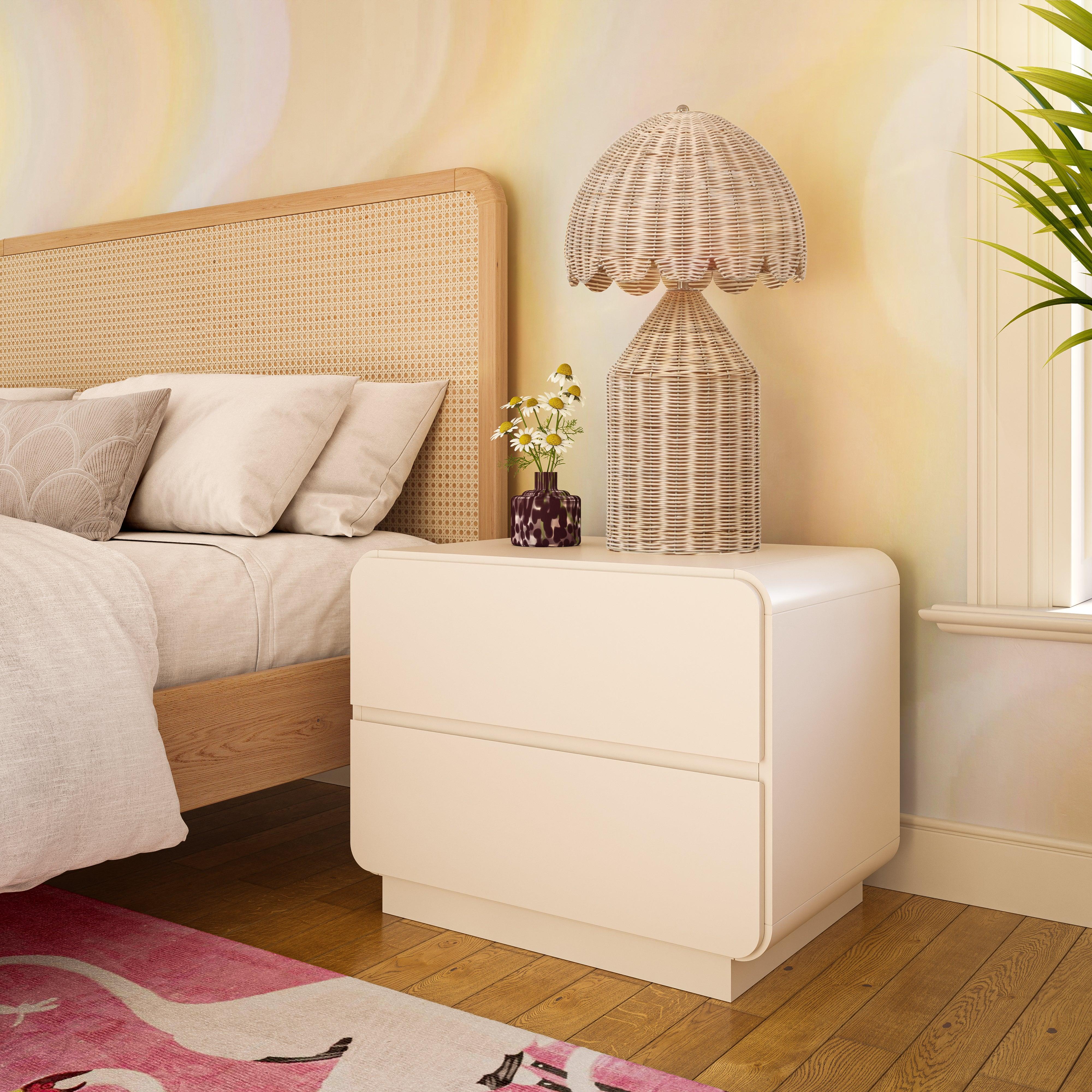 Sagura Cream Nightstand - Remutear