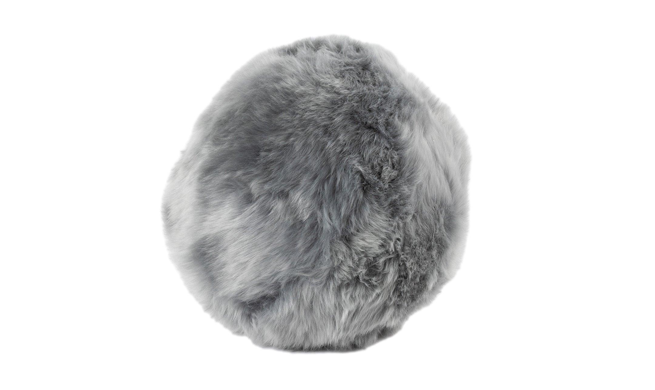Long Wool Sheepskin Ball Cushion - Remutear