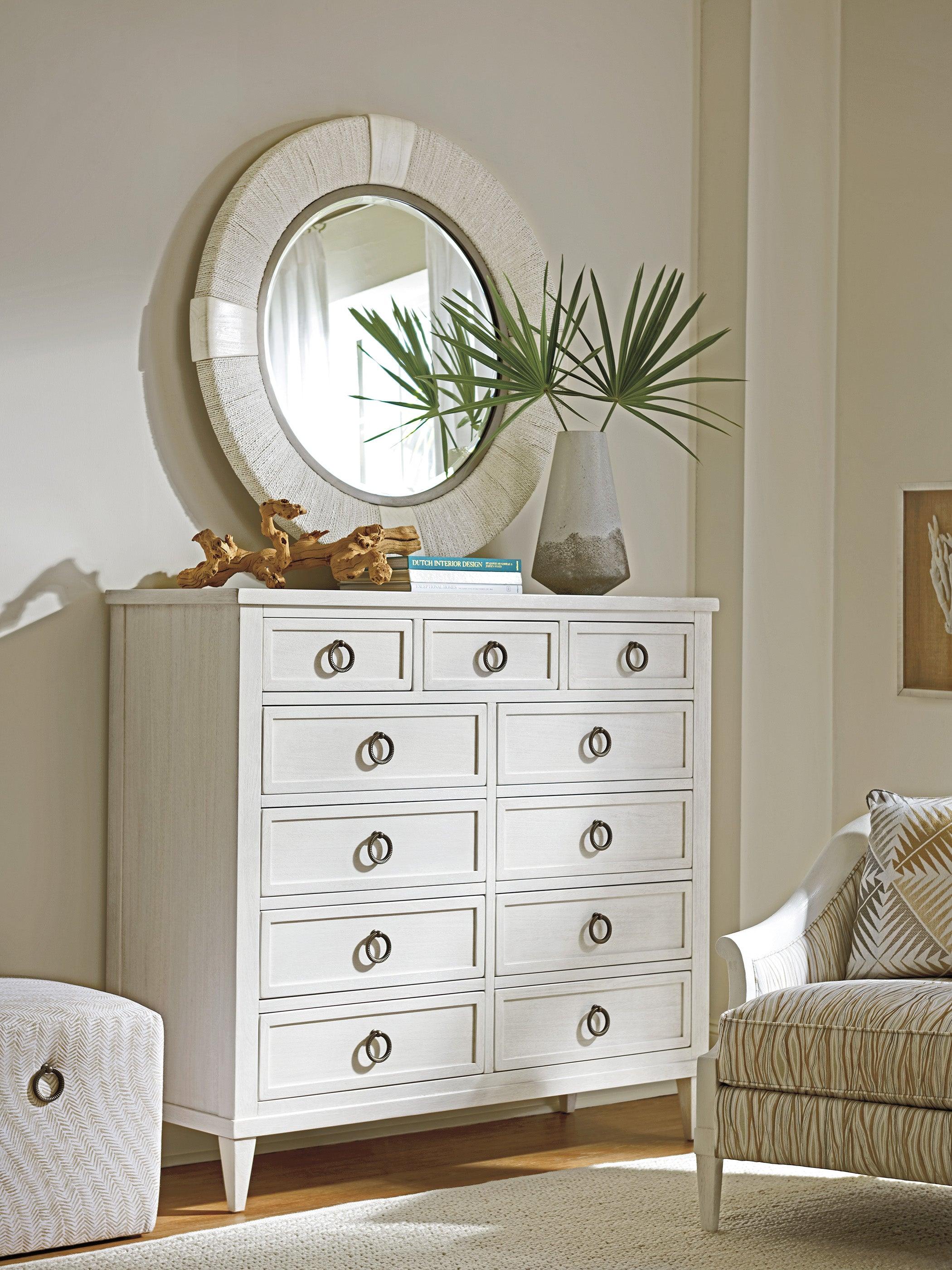 Ocean Breeze Pinecrest Gentlemans Dresser - Remutear