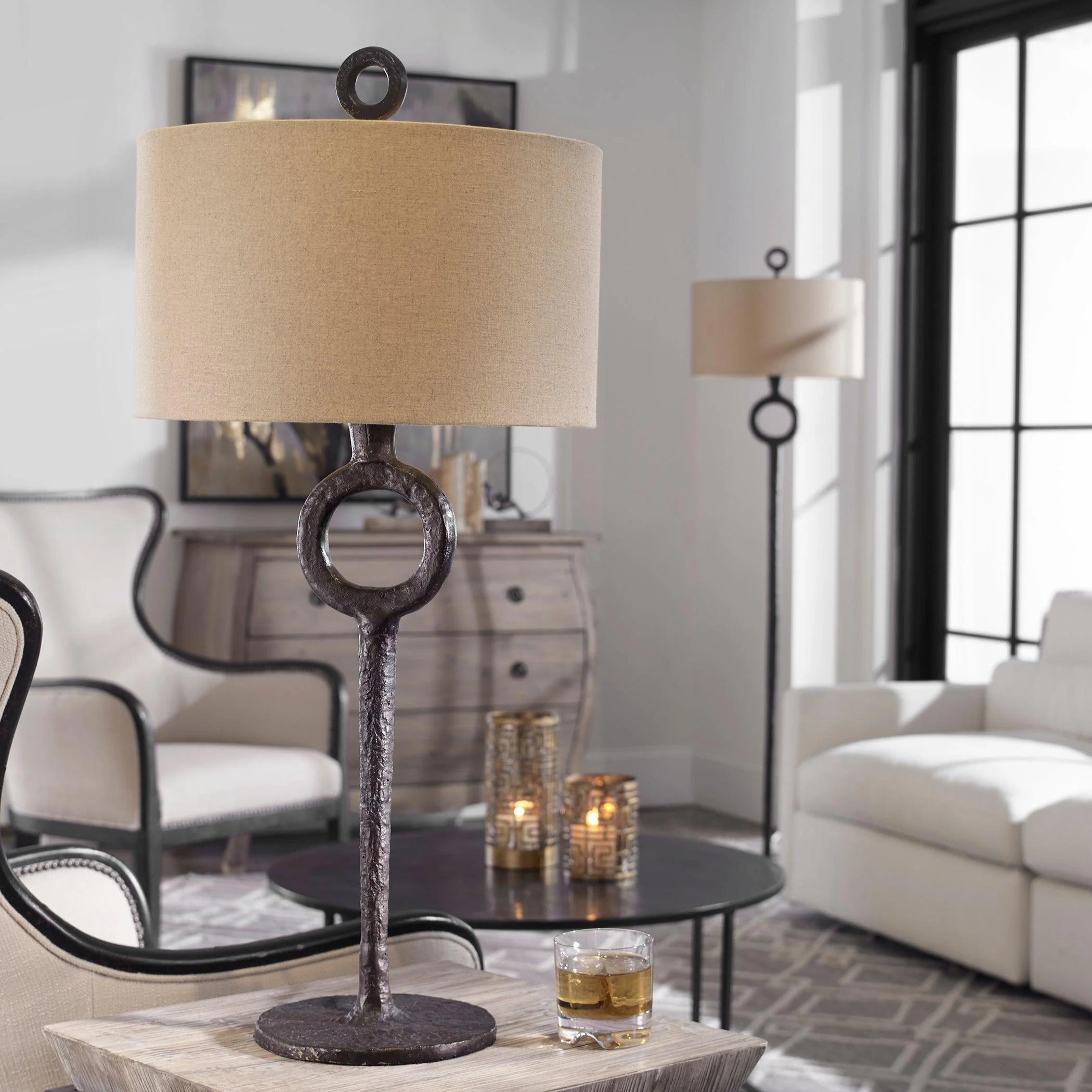 FERRO CAST IRON TABLE LAMP - Remutear