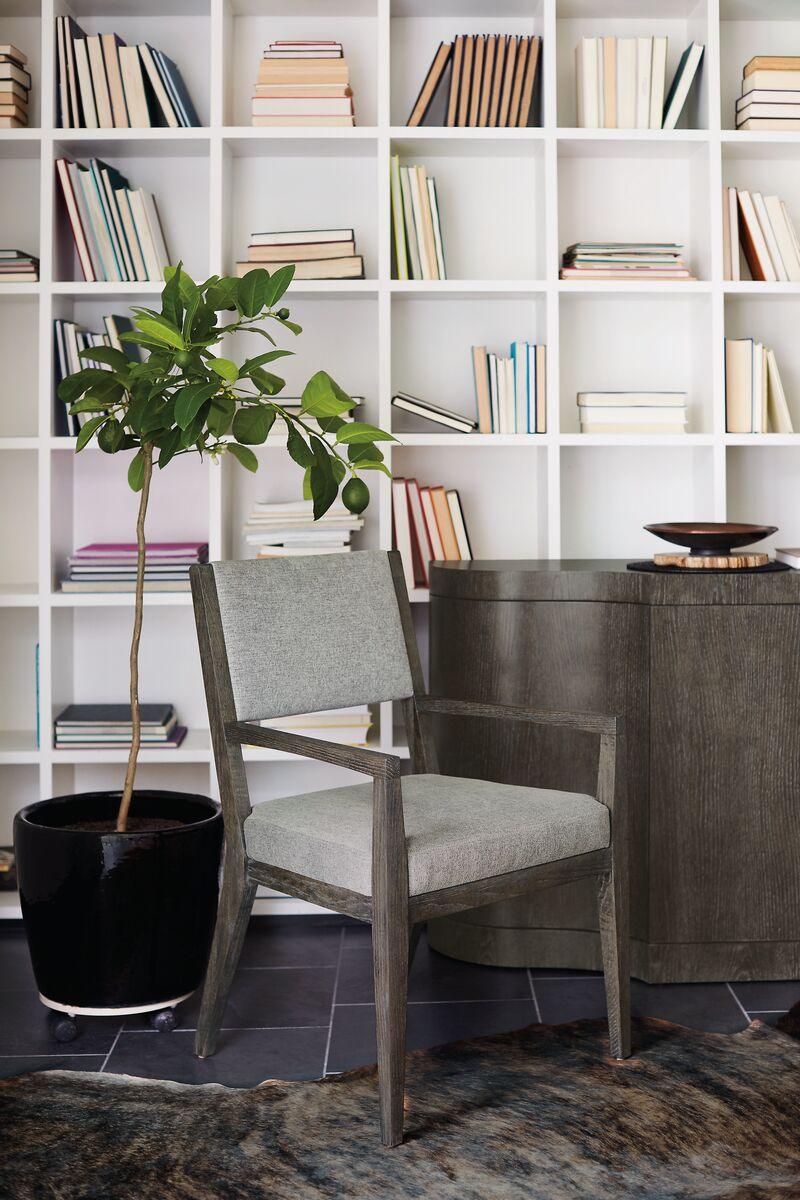 LINEA ARM CHAIR 22