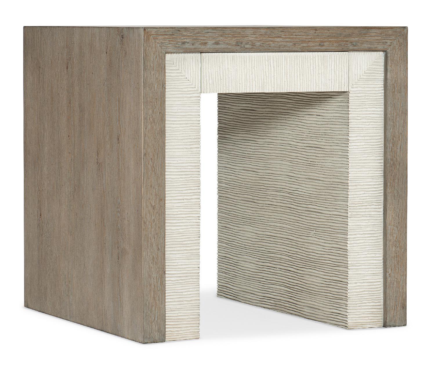 Serenity Skipper End Table - Remutear