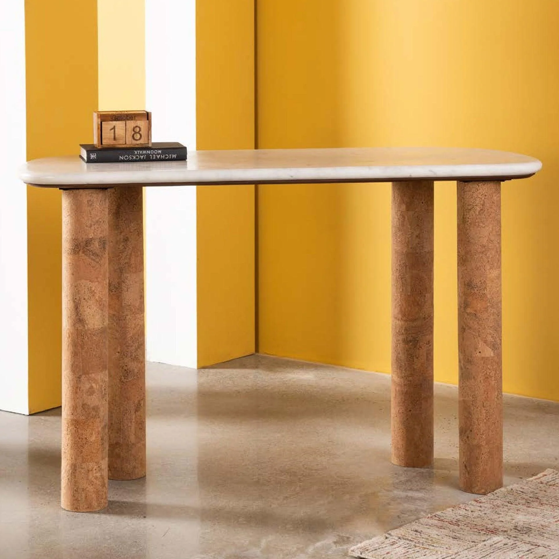 MARILYNN MARBLE AND CORK VENEER CONSOLE TABLE - Remutear