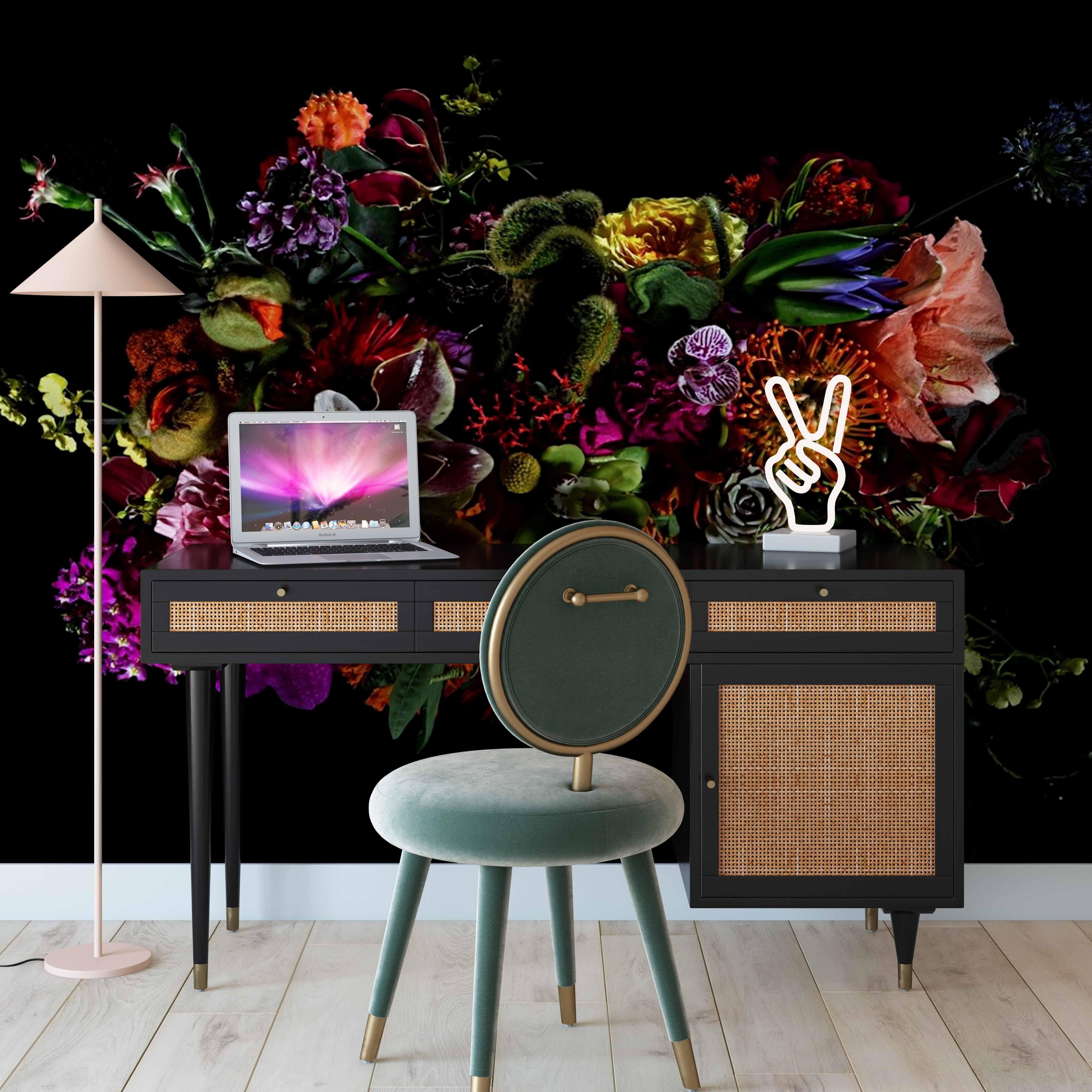 Sierra Noir Desk - Remutear