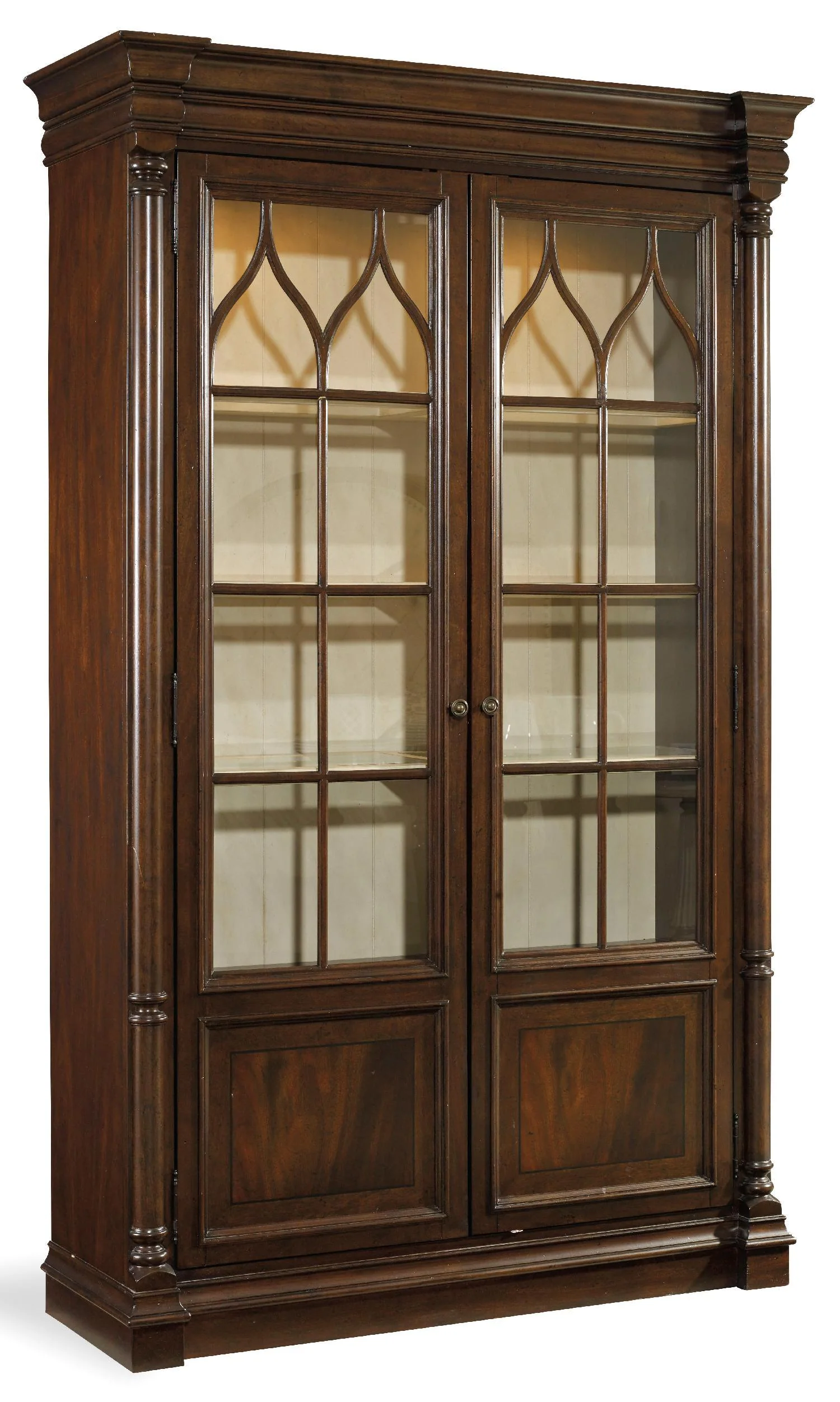 Leesburg Display Cabinet - Remutear