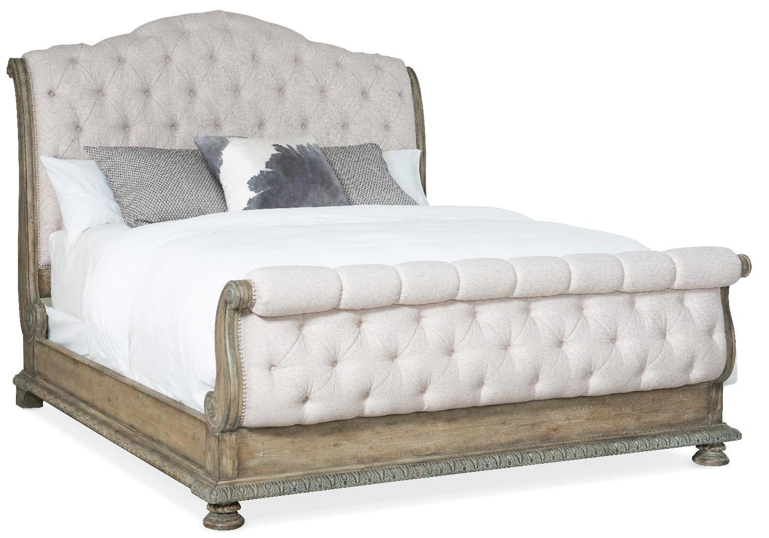 Castella Tufted Bed - Remutear
