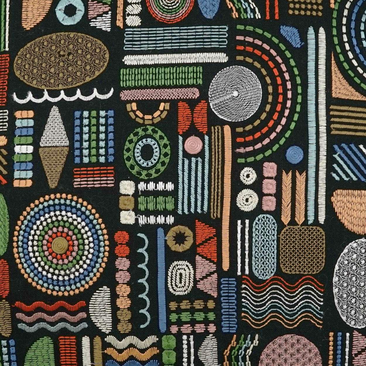 Glyphic Pillow - Remutear