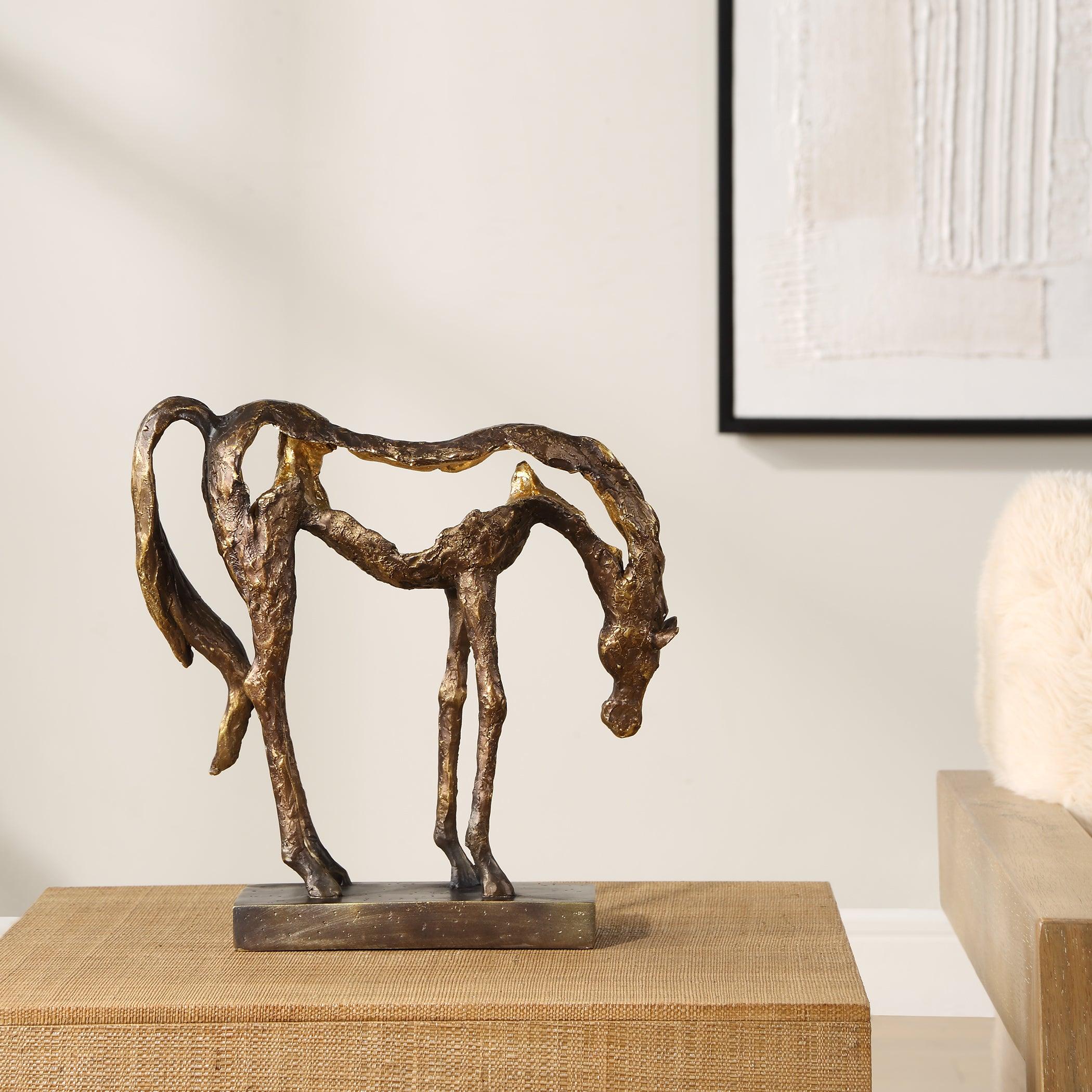 Openly Grazing Horse Sculpture - Remutear