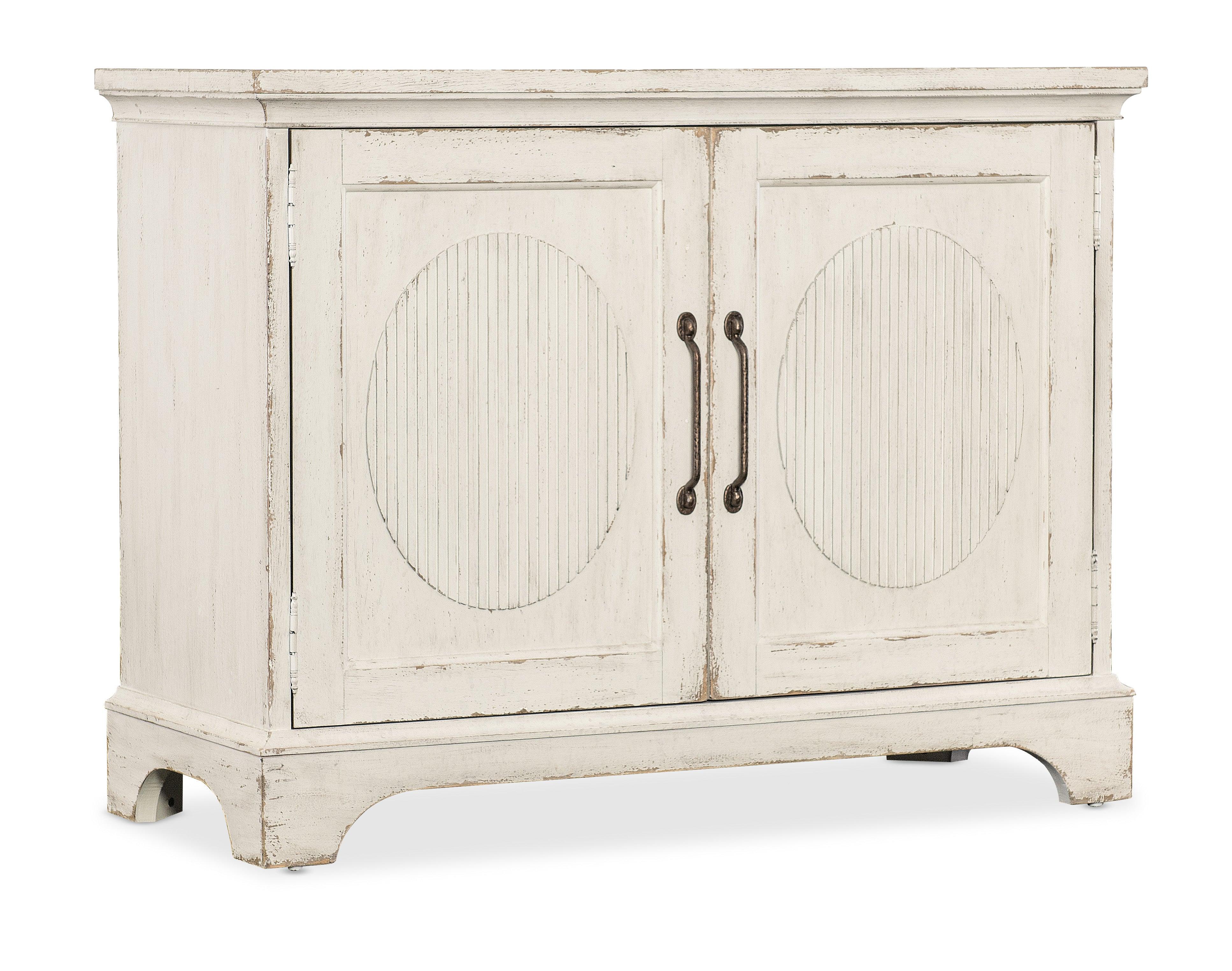 Americana Two-Door Cabinet - Remutear