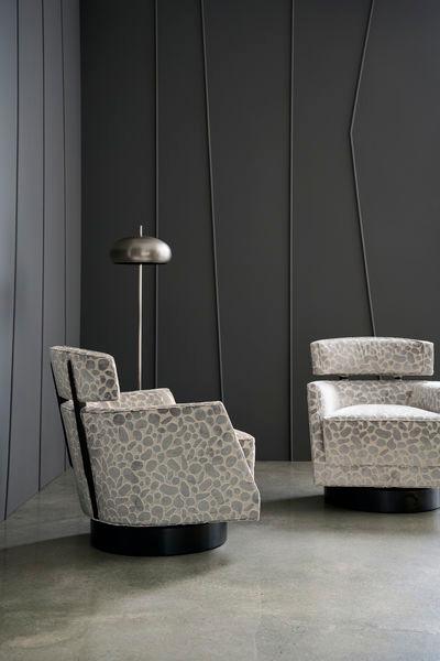 RECUT CHAIR - Remutear