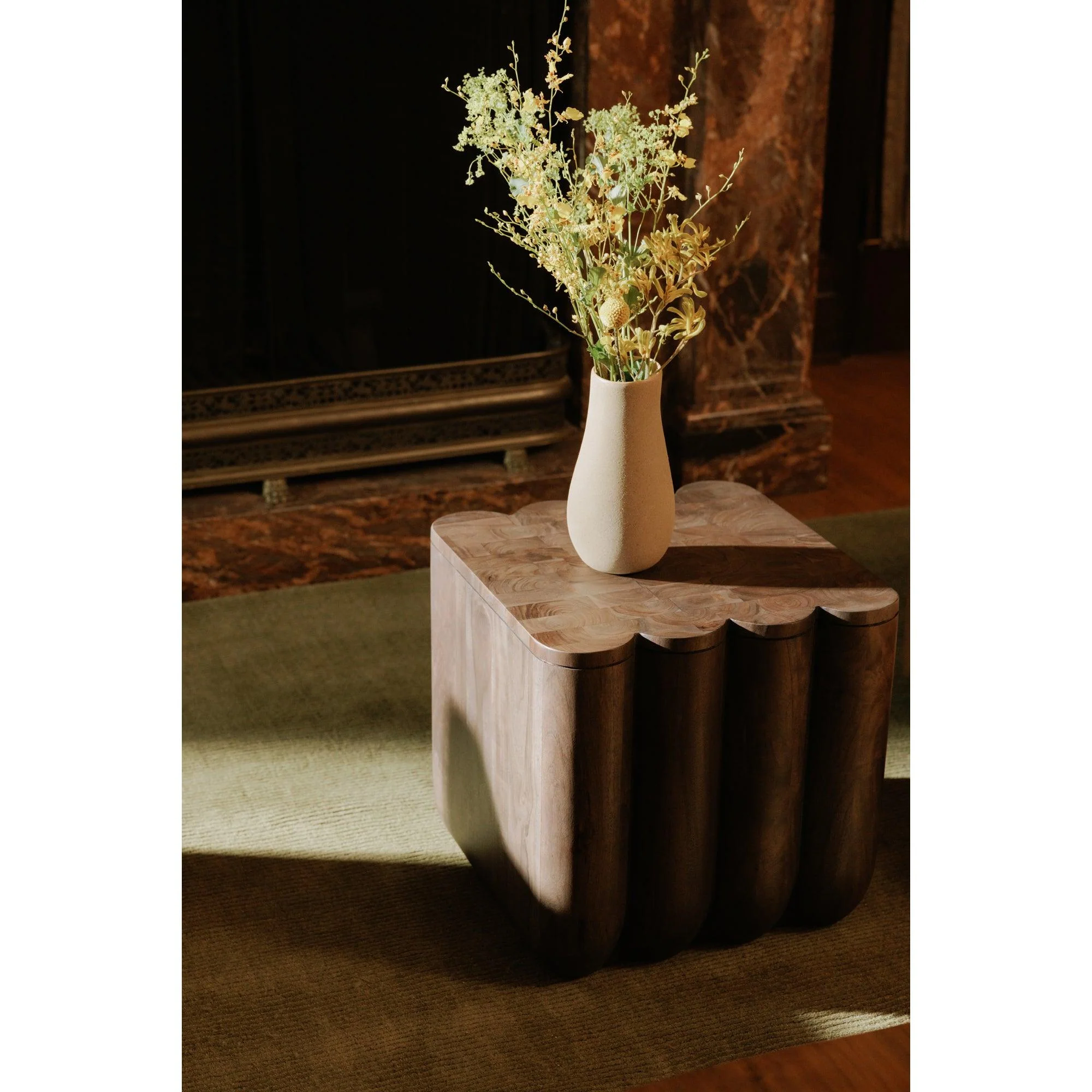 Punyo Punyo Accent Table Espresso Brown - Remutear