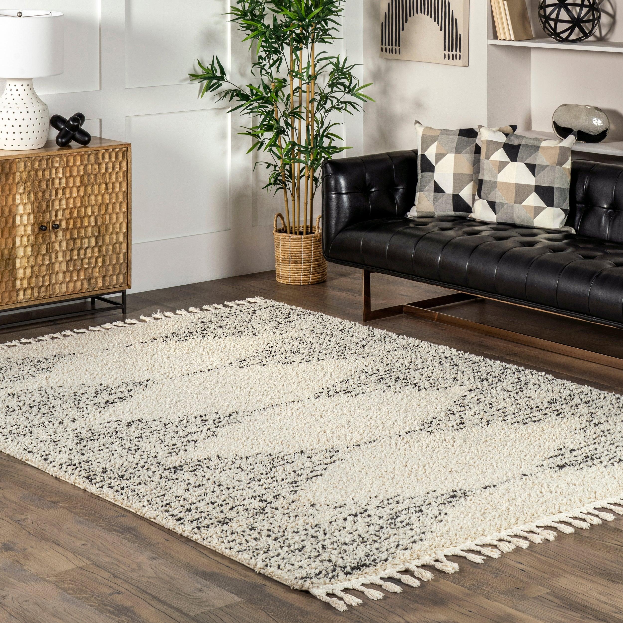 Bria Moroccan Shag Tasseled Area Rug - Remutear