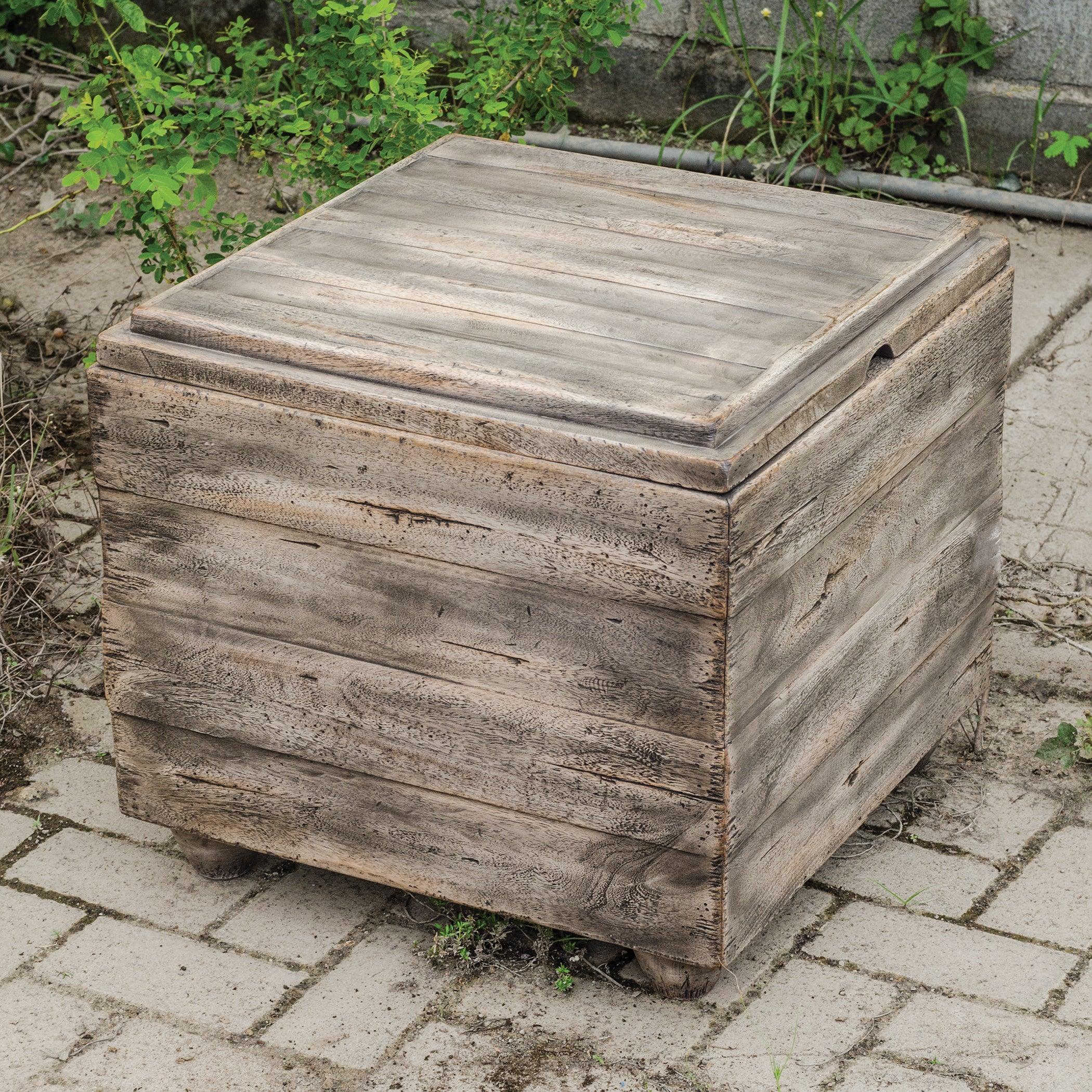 Avner Wooden Cube Table - Remutear