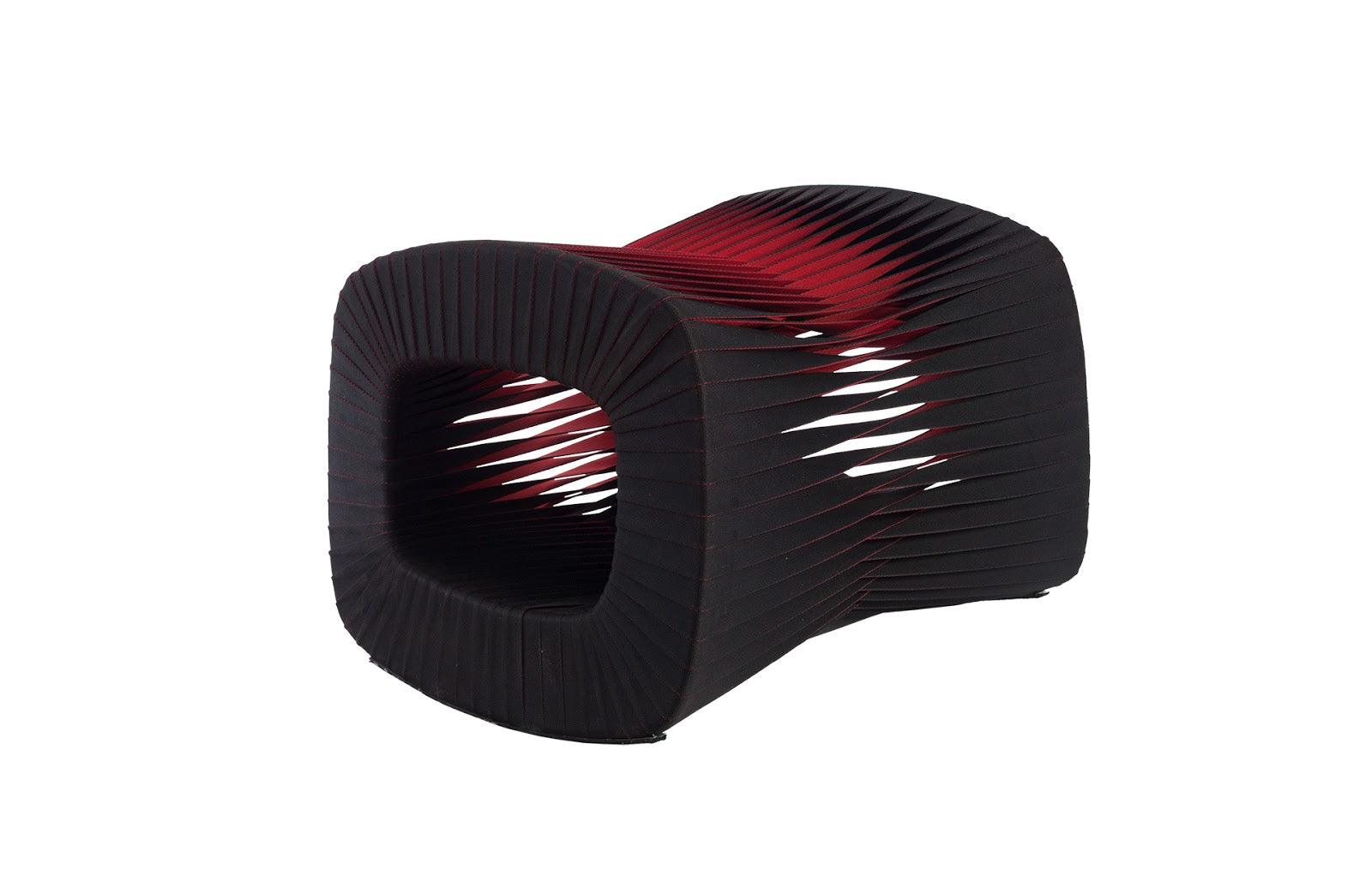 Seat Belt Ottoman, Black/Red - Remutear