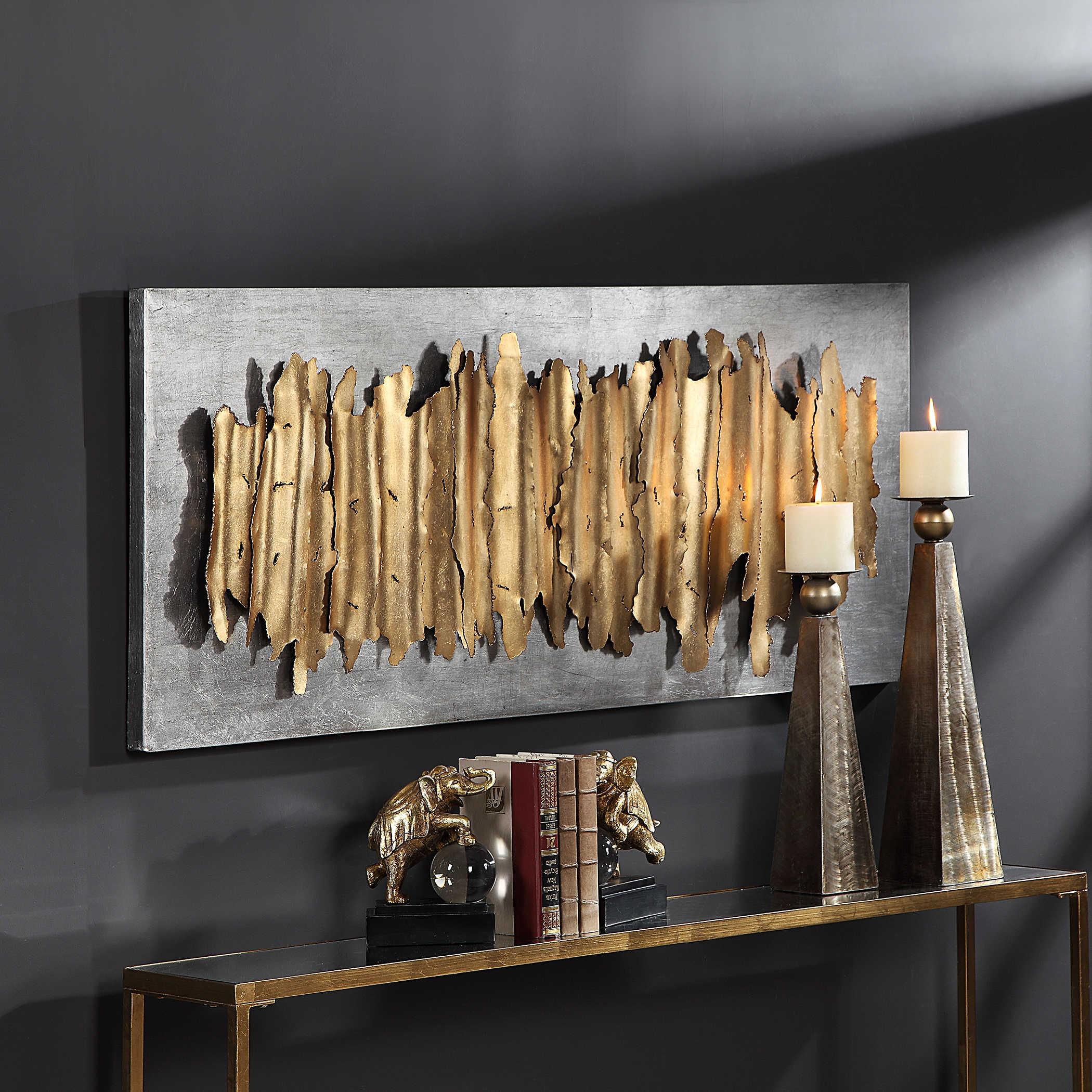 LEV GOLD METAL WALL DECOR - Remutear