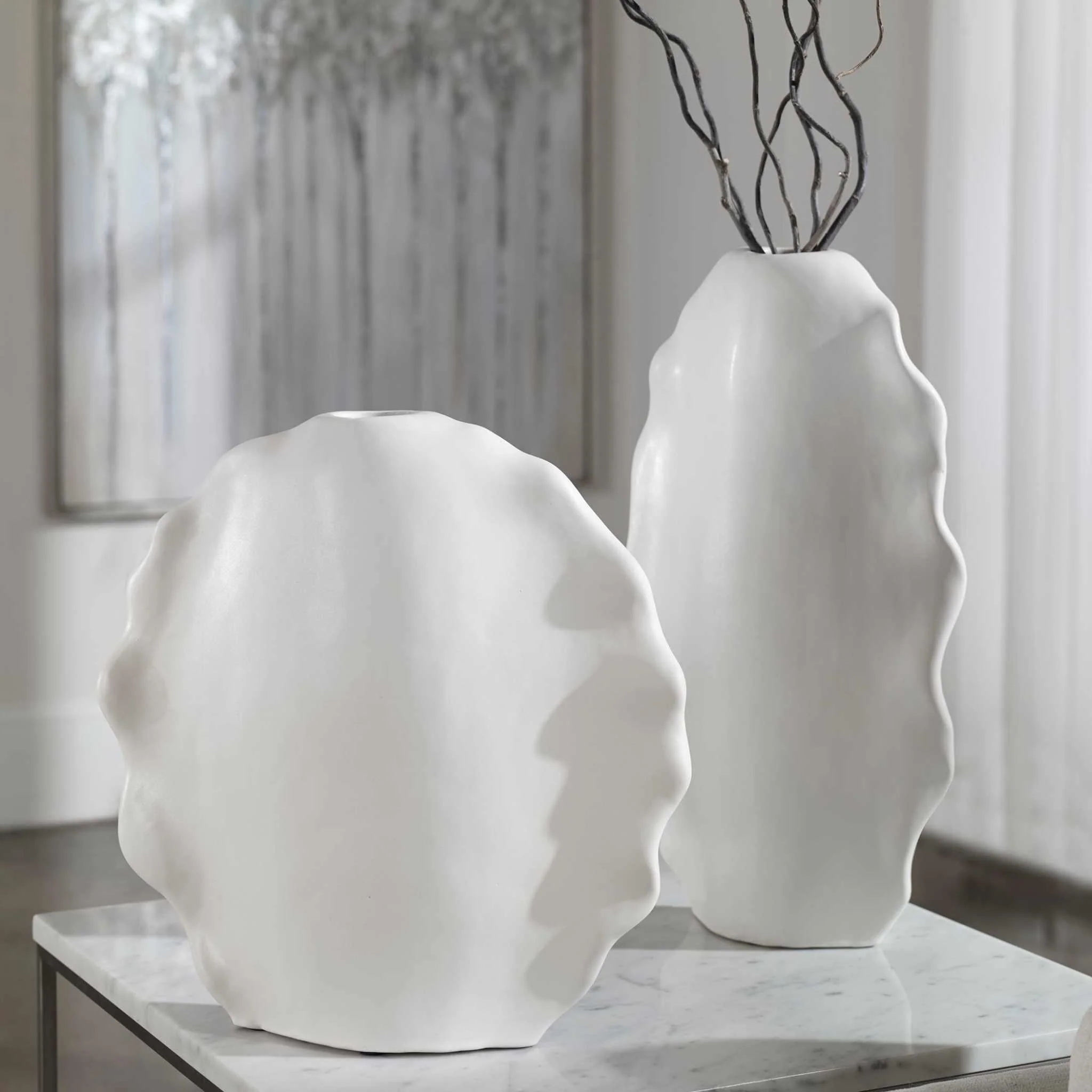 RUFFLED FEATHERS MODERN WHITE VASES, SET OF 2 - Remutear