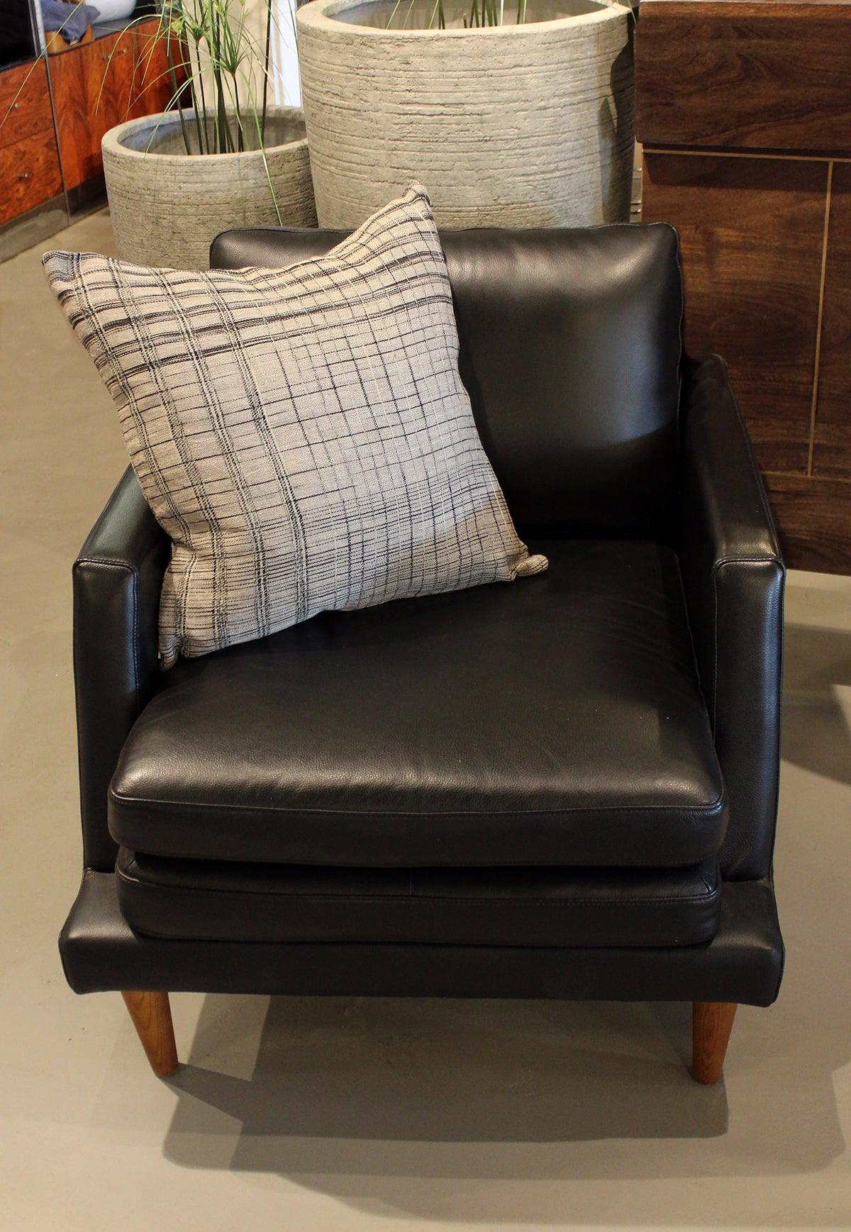 Linen Square Cushion - Remutear