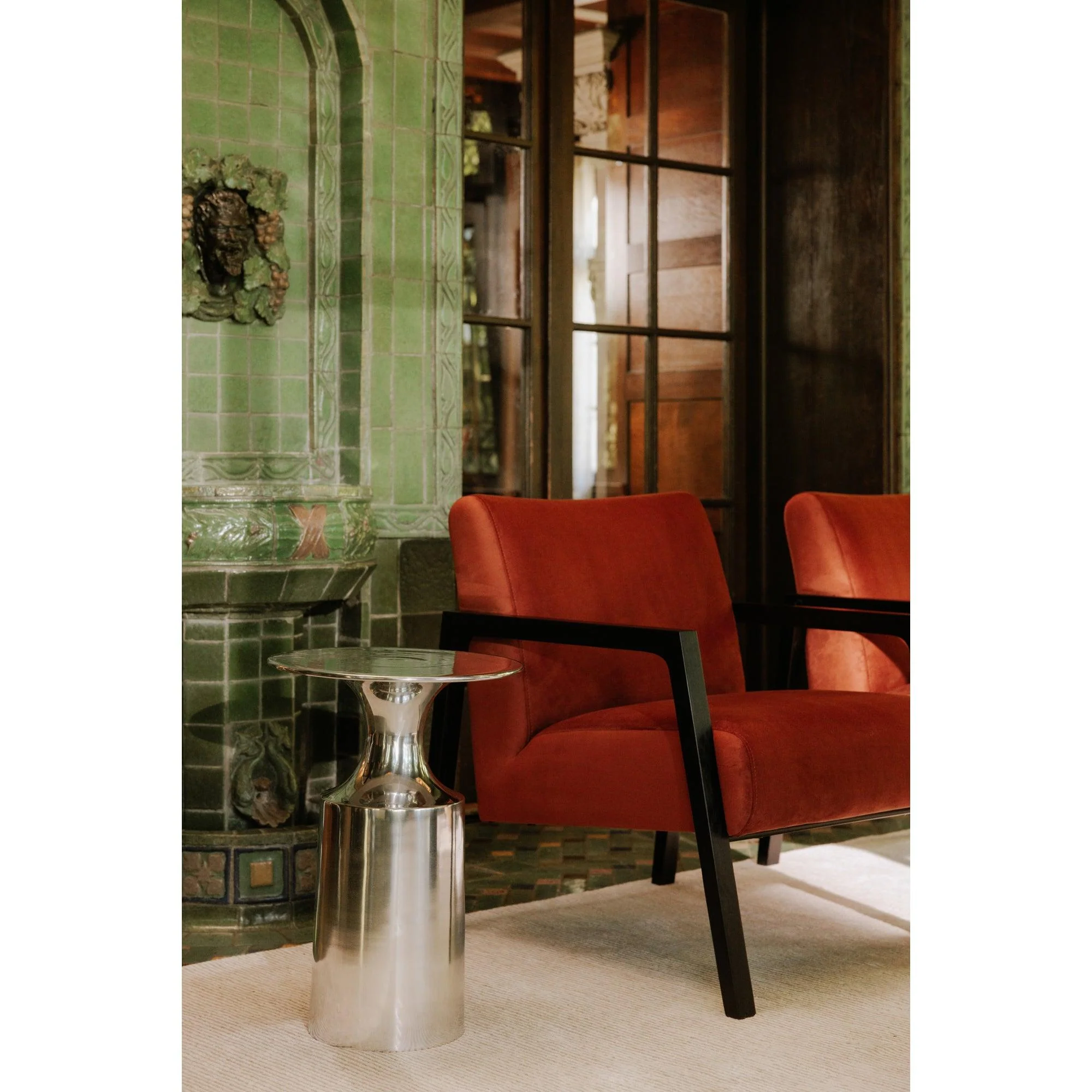 Rassa Polished Silver Accent Table - Remutear
