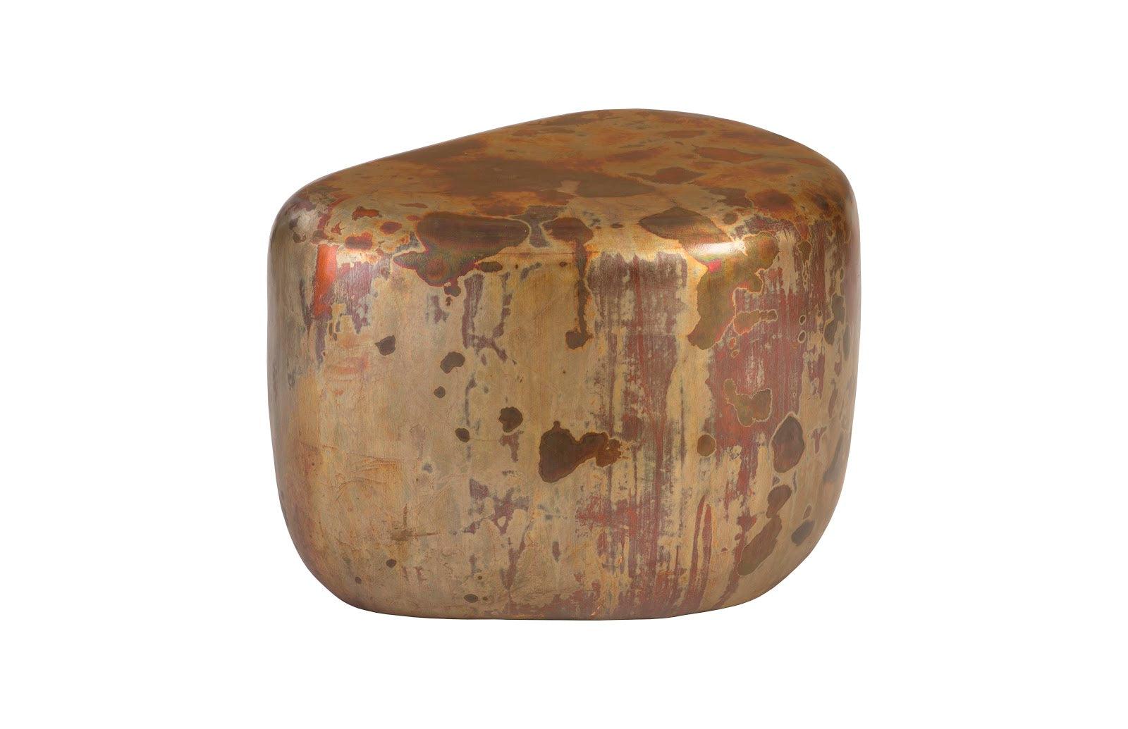 Wedge End Table, Posh Finish - Remutear
