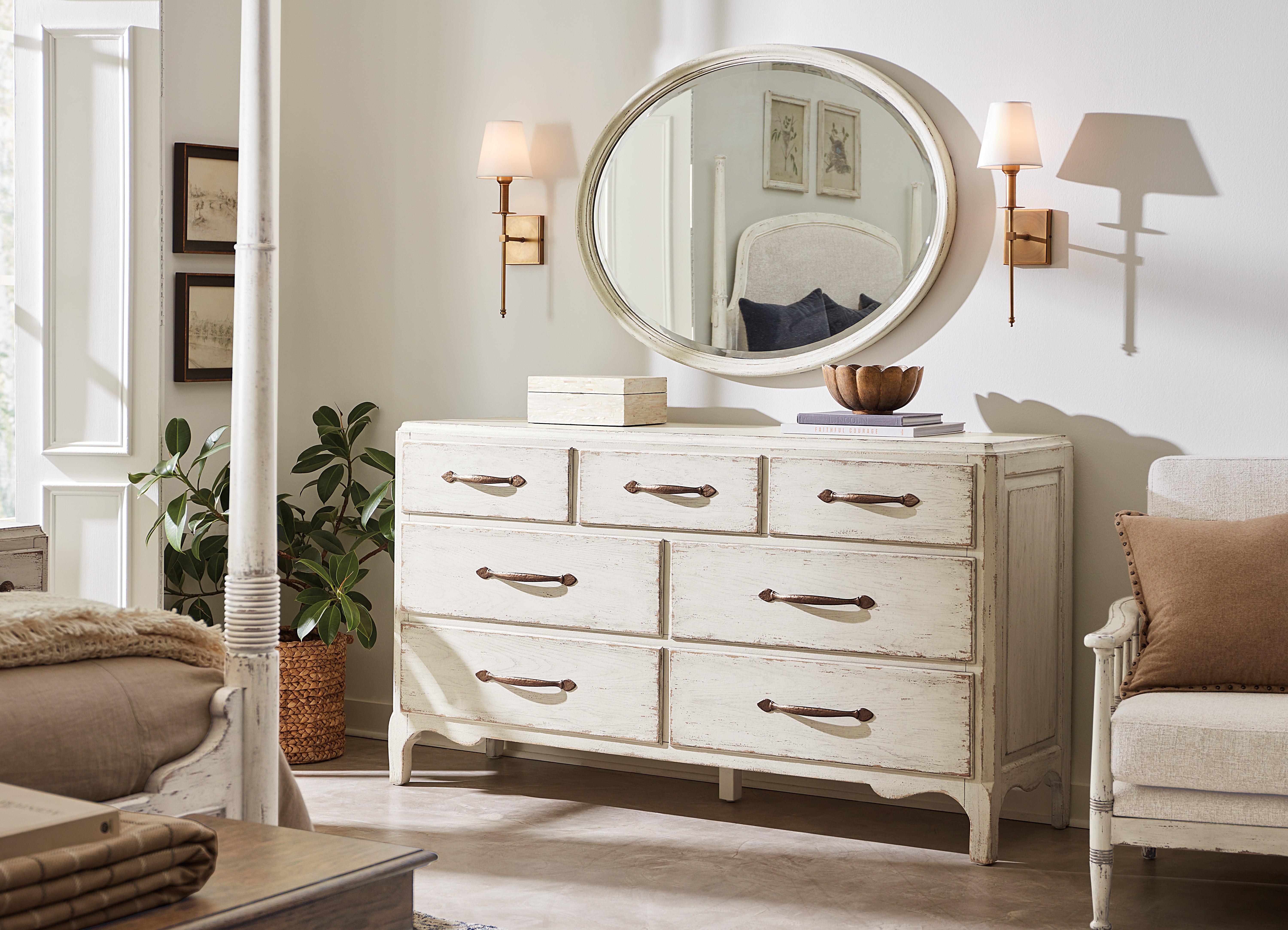 Americana Oval Mirror - Daisy - Remutear