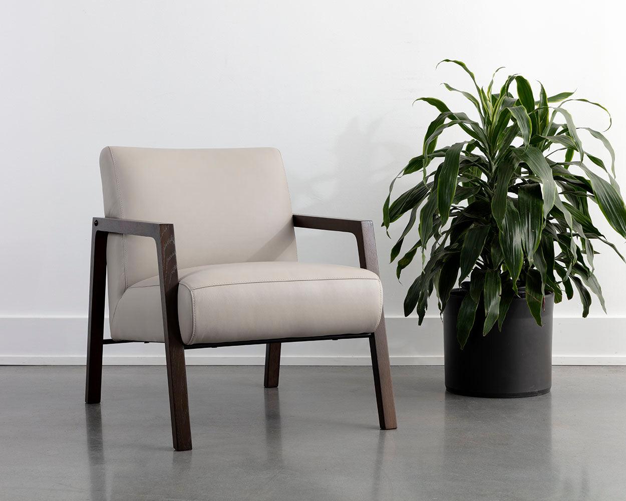 Neymar Lounge Chair - Remutear
