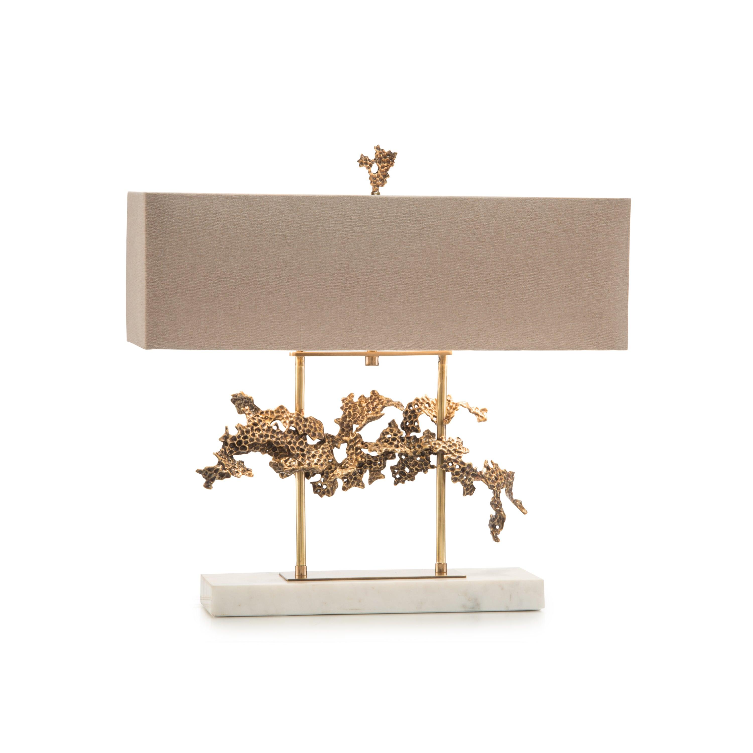 Sculpted Aperature Table Lamp - Remutear