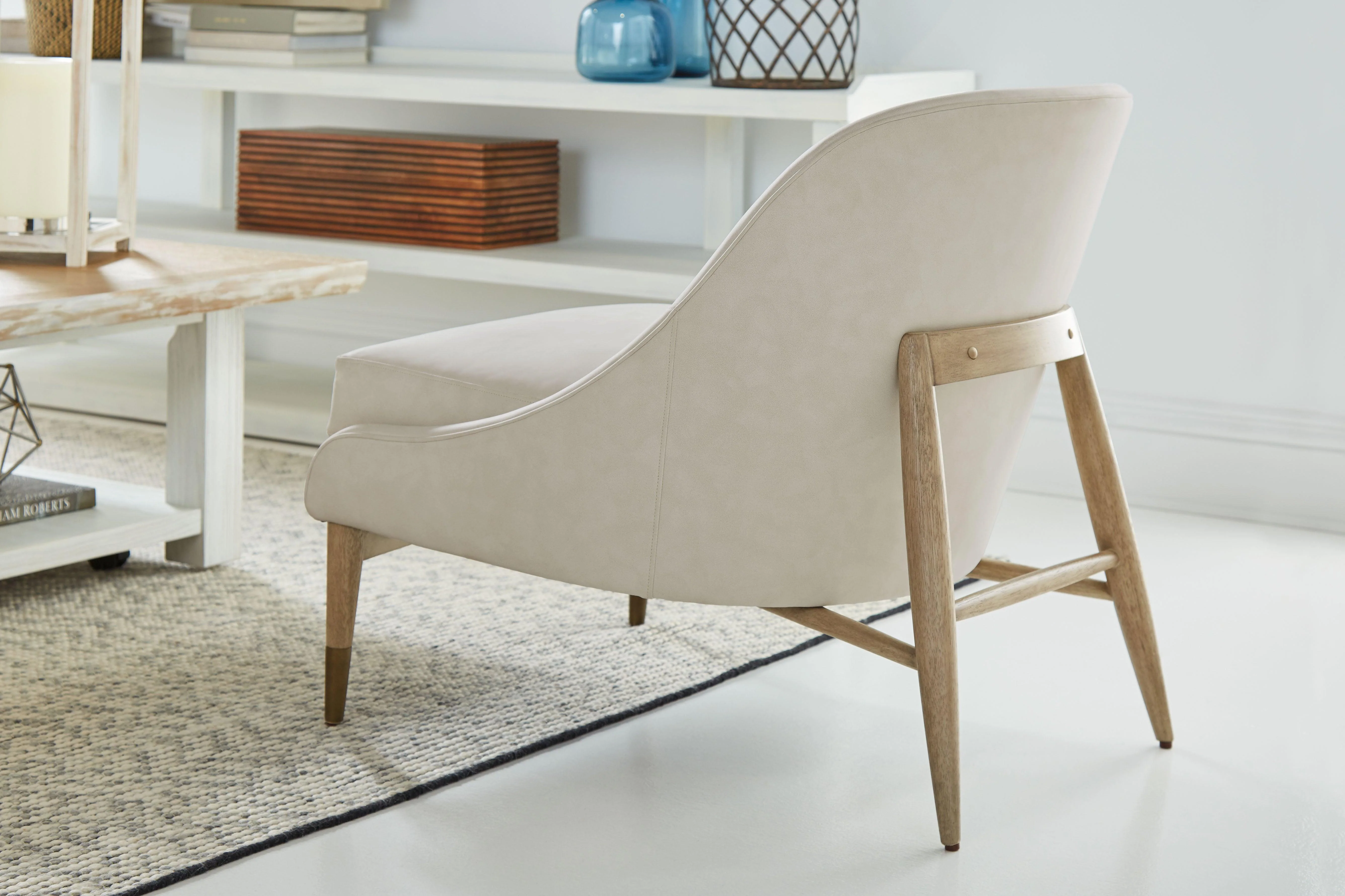 Harvey Accent Chair - Remutear