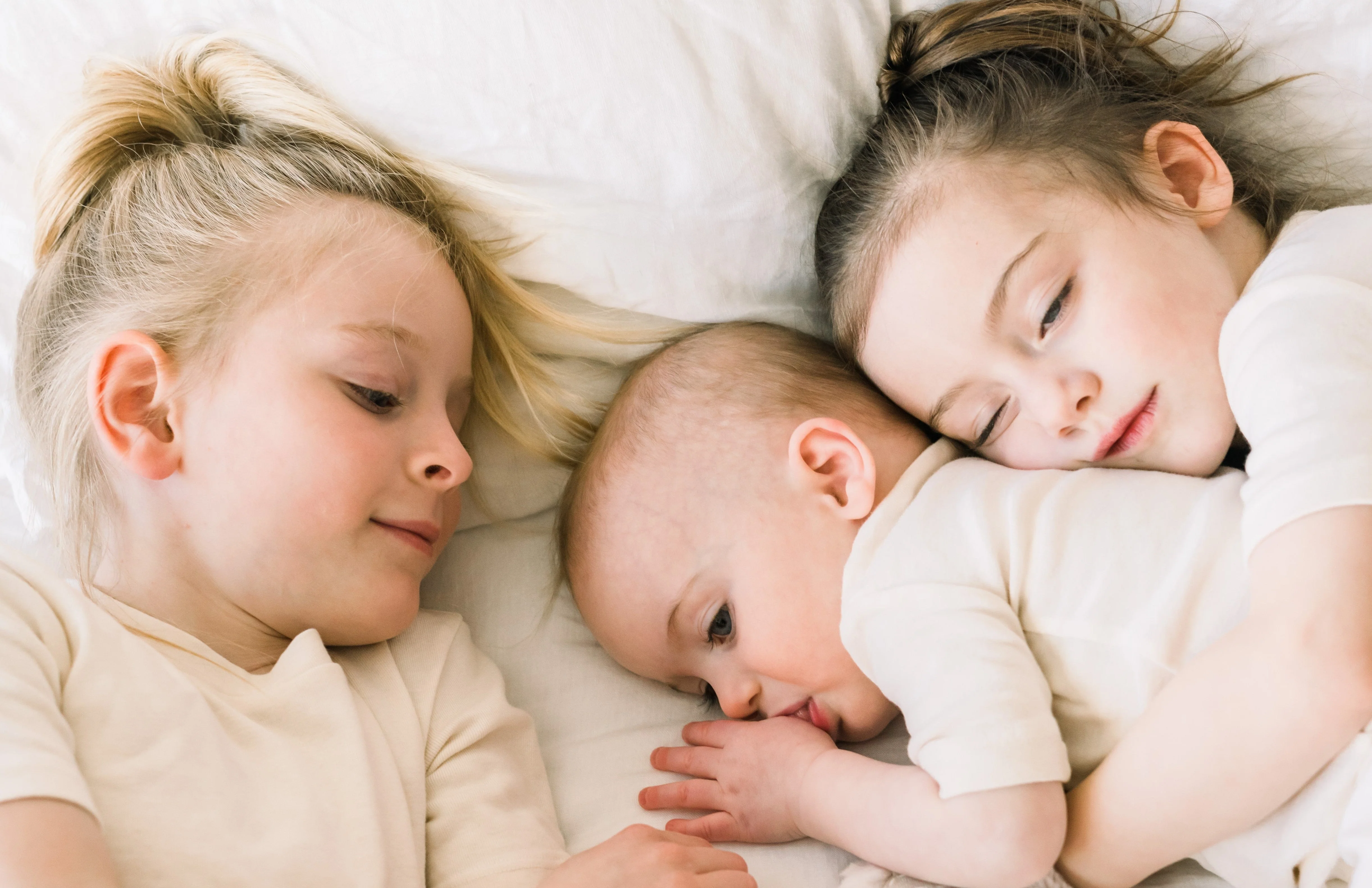 Boys and Girls Soft Organic Cotton Short Sleeve Snug Fit Pajama Set | Oatmeal - Remutear